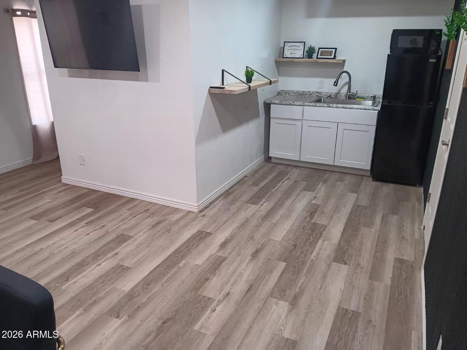 4741 W Park View Lane, Glendale, AZ 85310 — photo 10 of 14