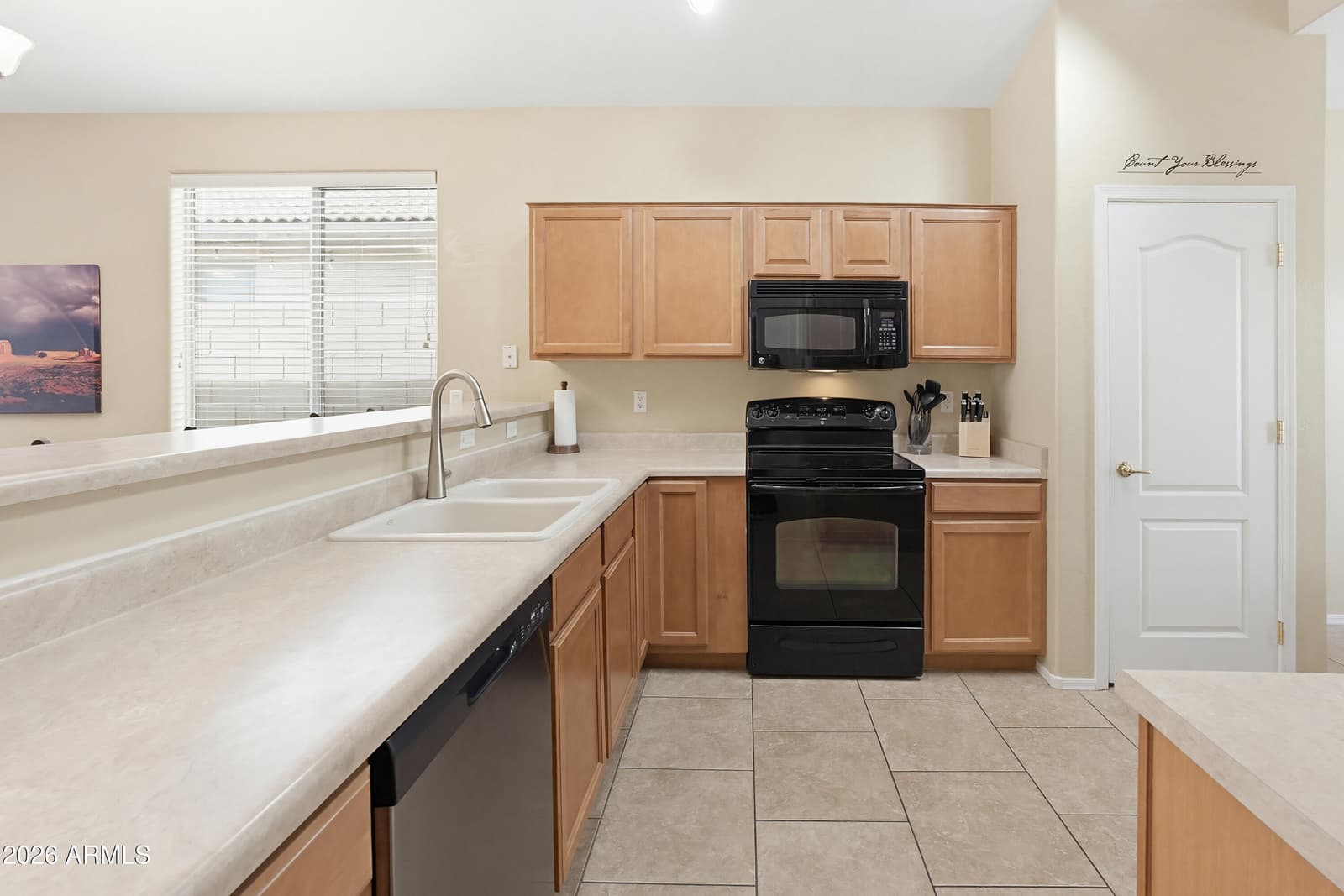 17271 W Smokey Drive, Surprise, AZ 85388 — photo 8 of 48