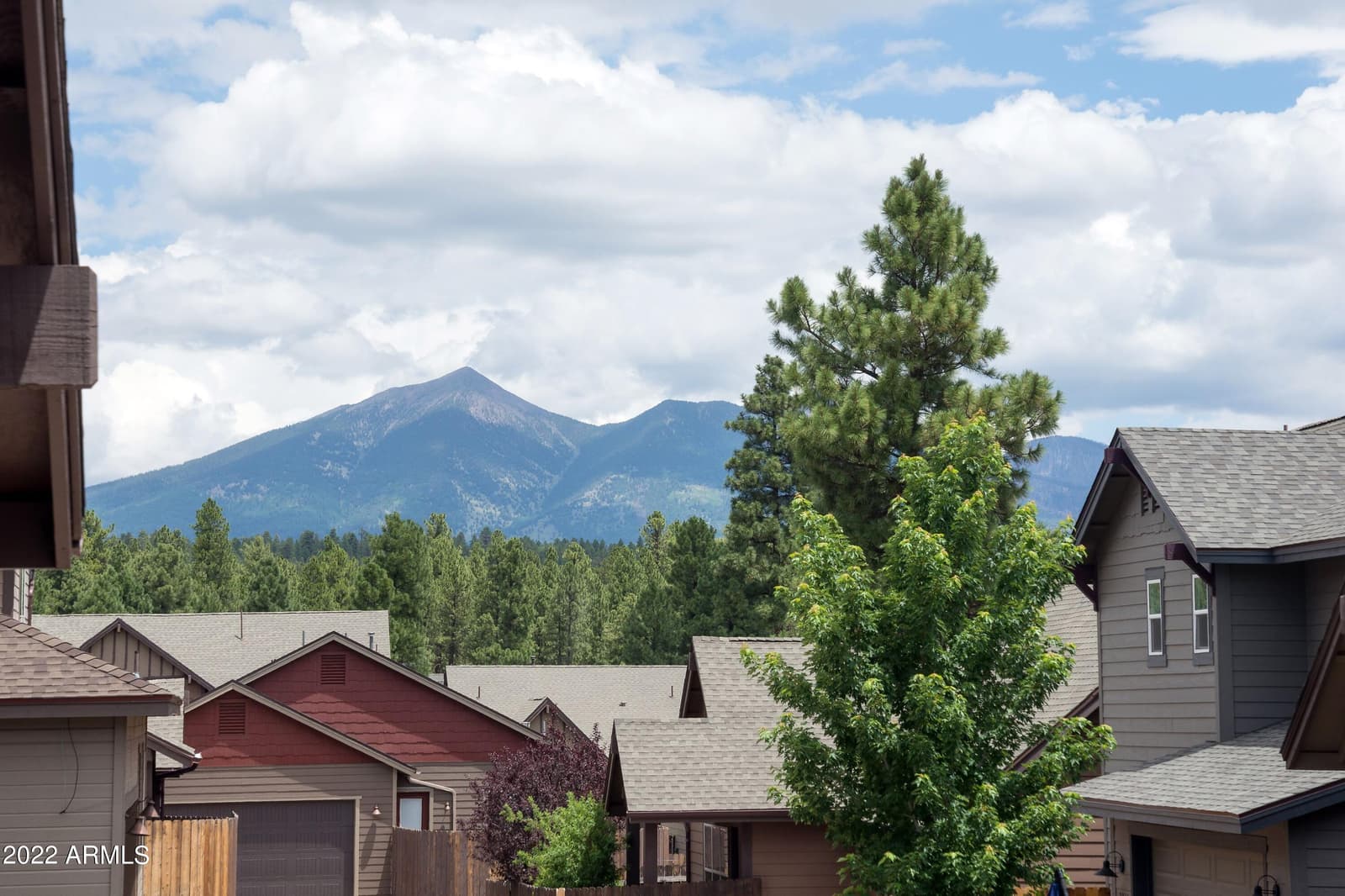 2944 S Camel Drive, Flagstaff, AZ 86001 — photo 2 of 54