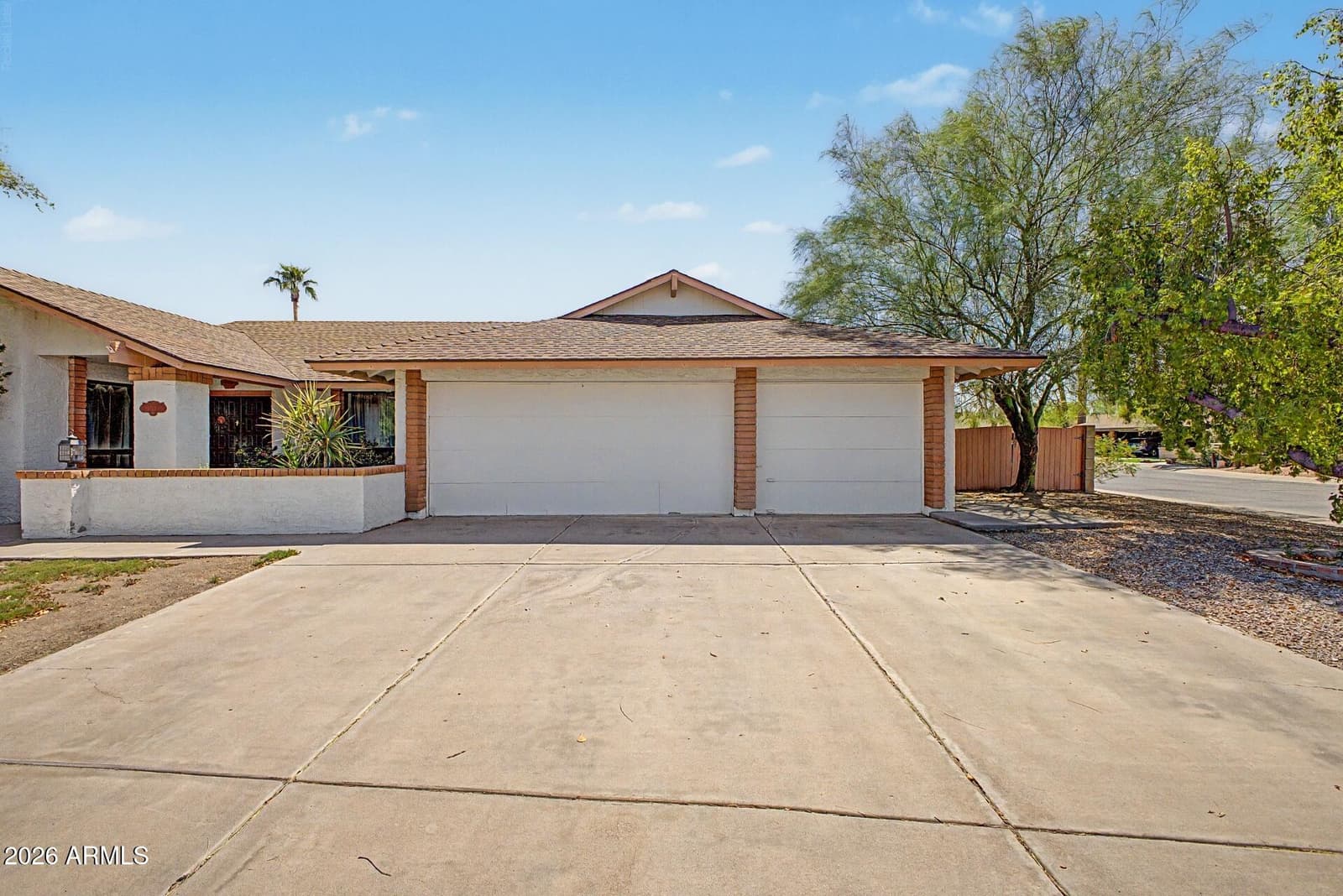 2613 S Playa, Mesa, AZ 85202 — photo 3 of 41