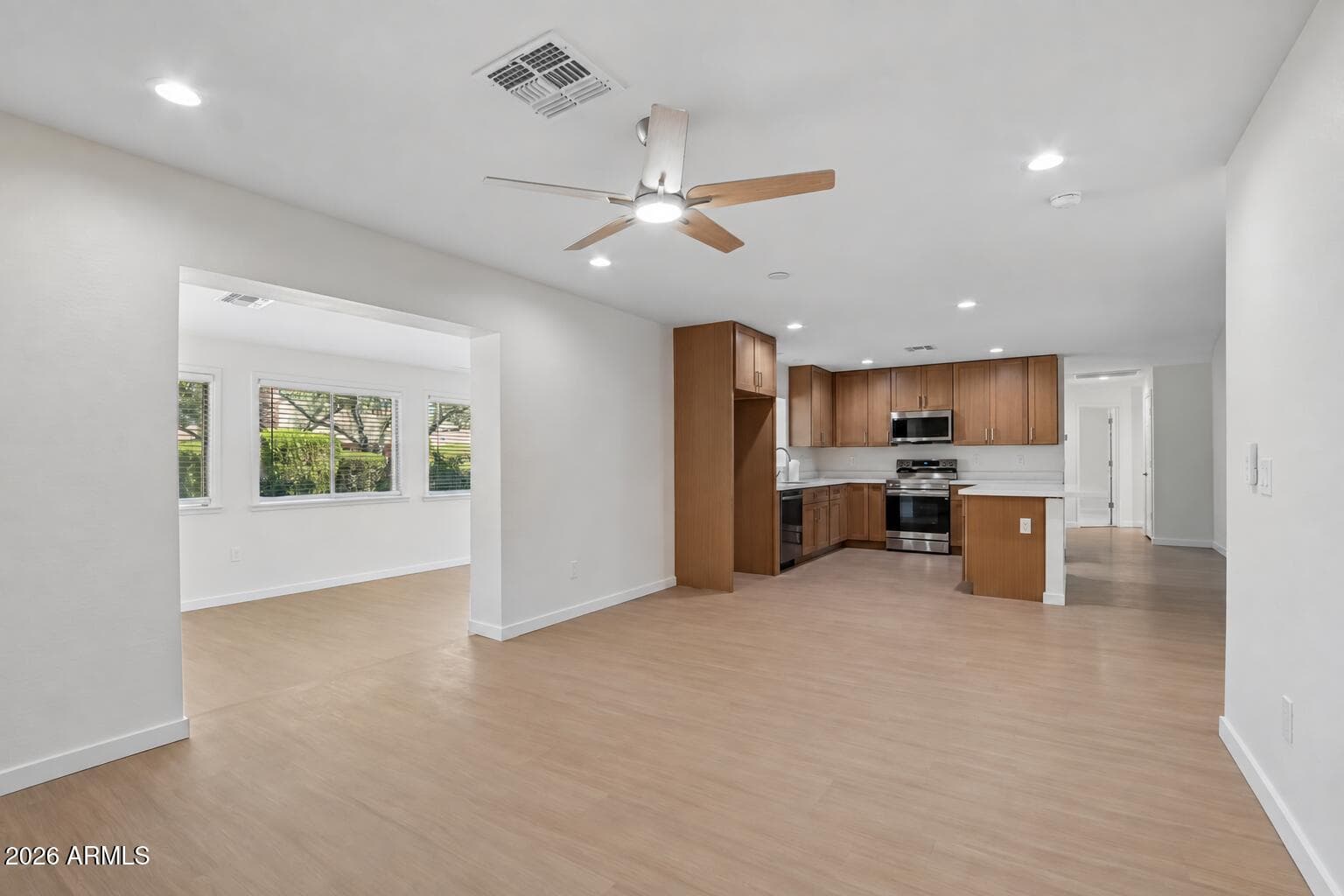 1342 W Mendoza Avenue, Mesa, AZ 85202 — photo 11 of 35