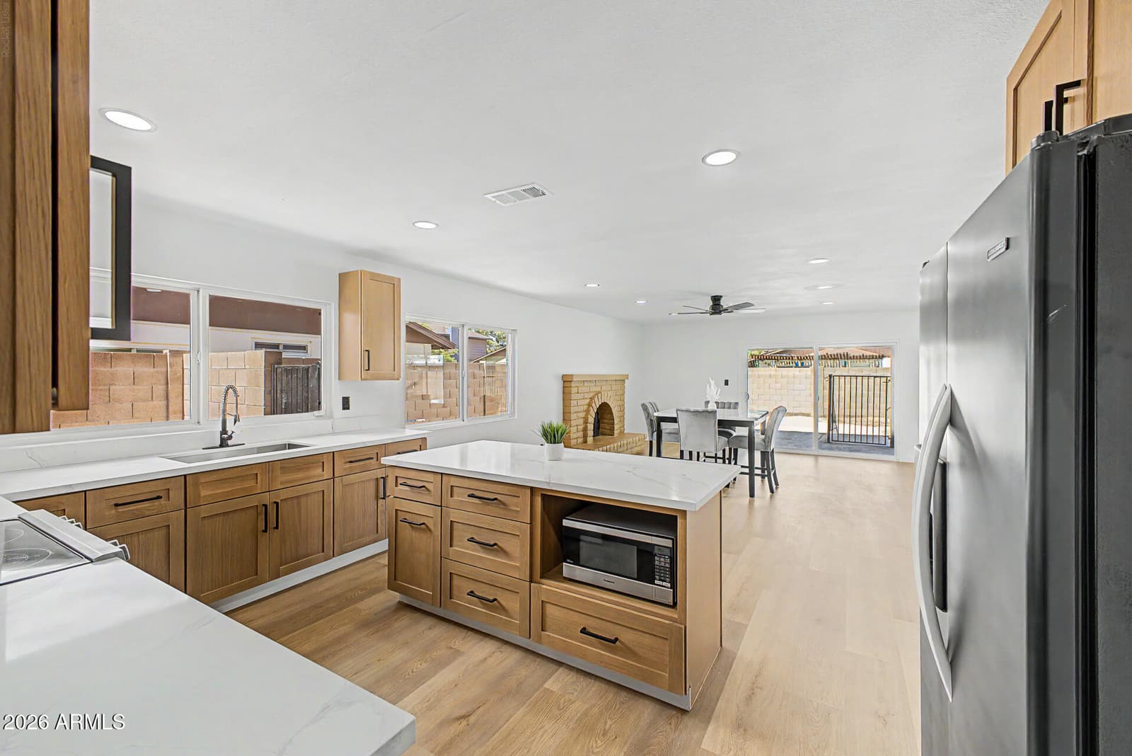 5144 W Desert Cove Avenue, Glendale, AZ 85304 — photo 10 of 29