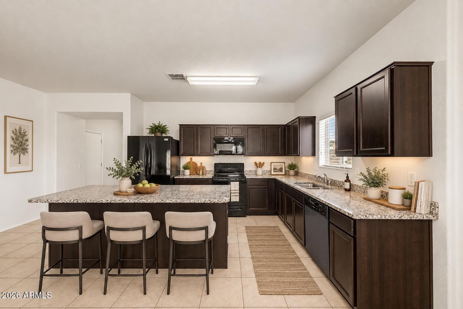 2912 W Hidalgo Avenue, Phoenix, AZ 85041 — photo 9 of 41