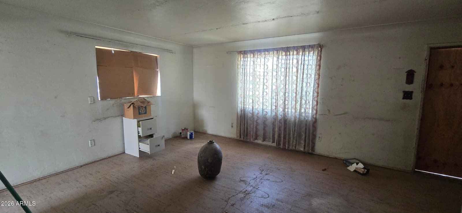 536 E Flores Street, Tucson, AZ 85705 — photo 7 of 25