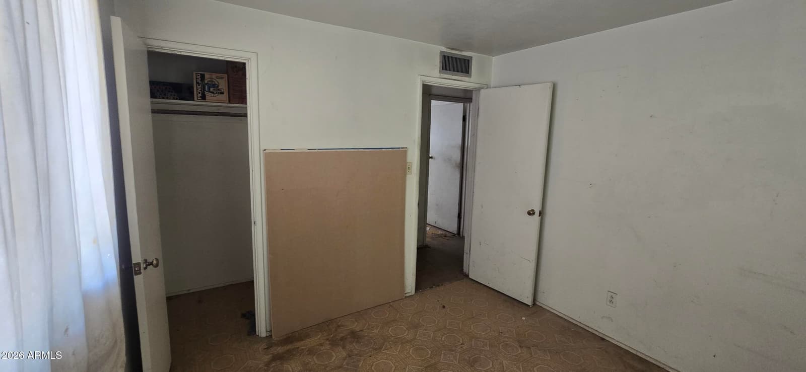 536 E Flores Street, Tucson, AZ 85705 — photo 14 of 25