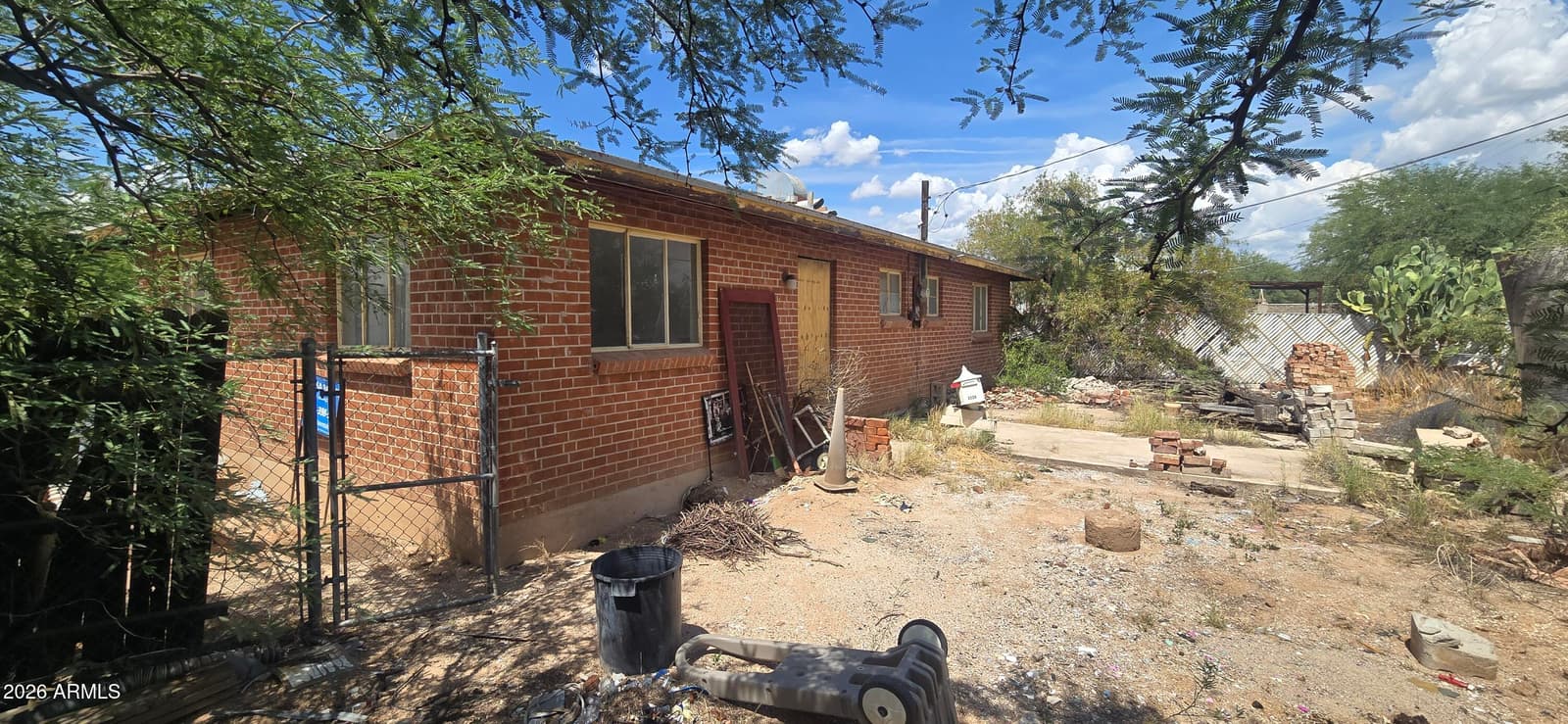 536 E Flores Street, Tucson, AZ 85705 — photo 20 of 25