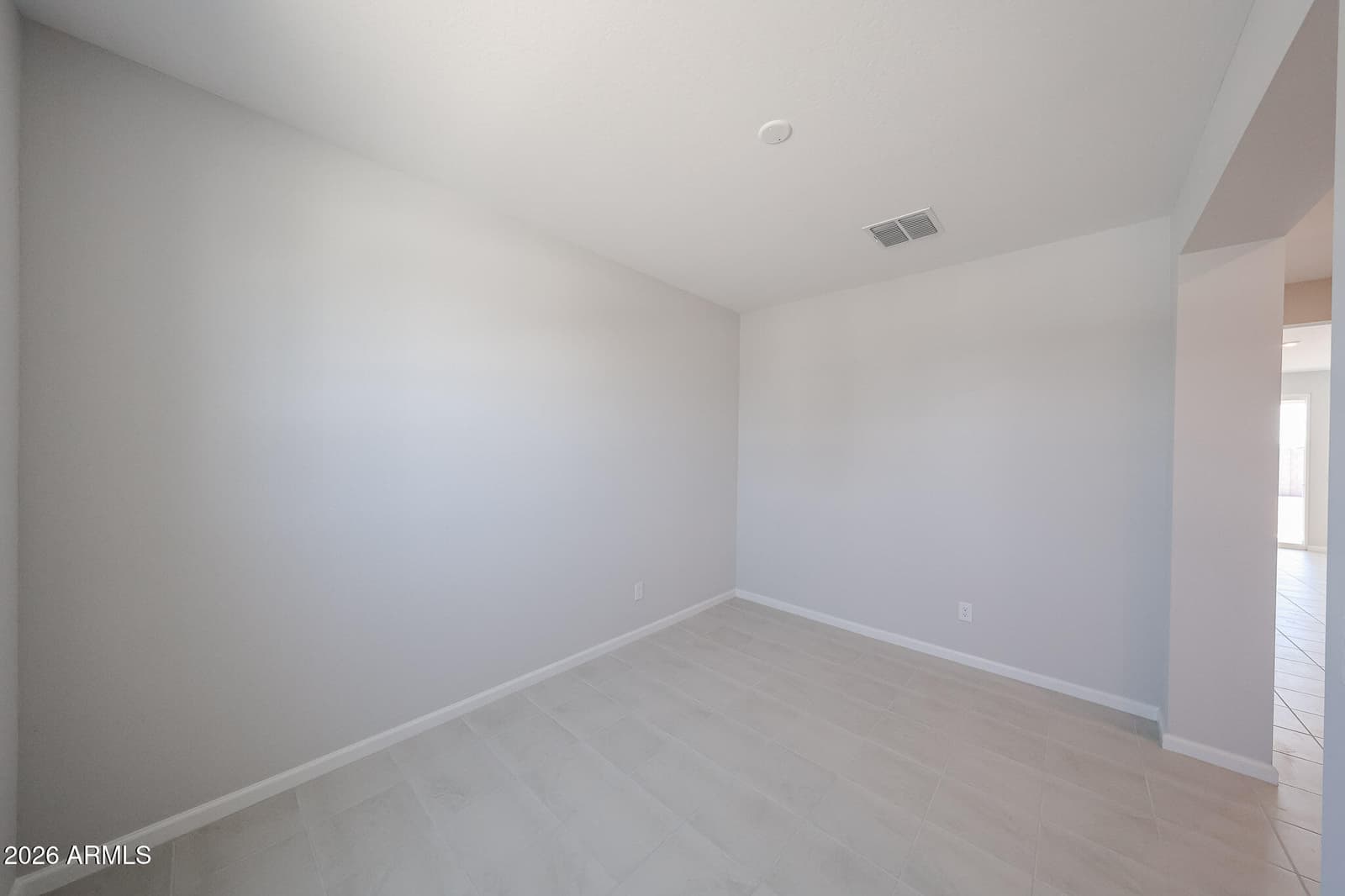 18266 W Sand Hills Drive, Surprise, AZ 85387 — photo 5 of 67