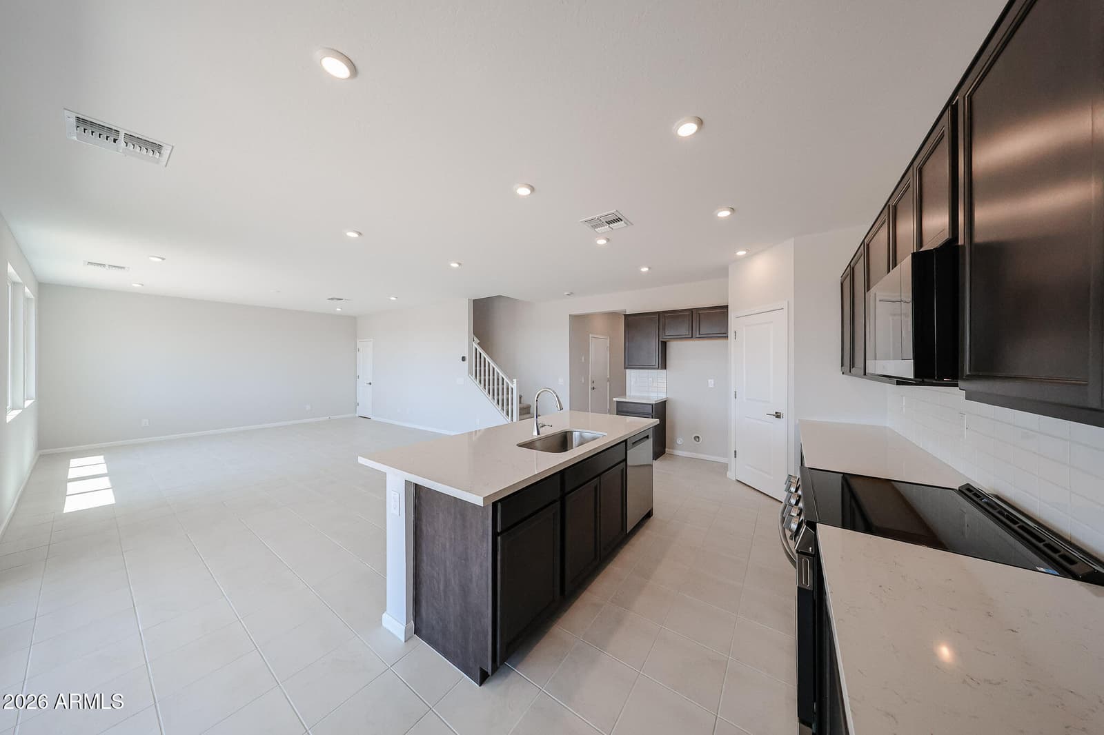 18266 W Sand Hills Drive, Surprise, AZ 85387 — photo 12 of 67