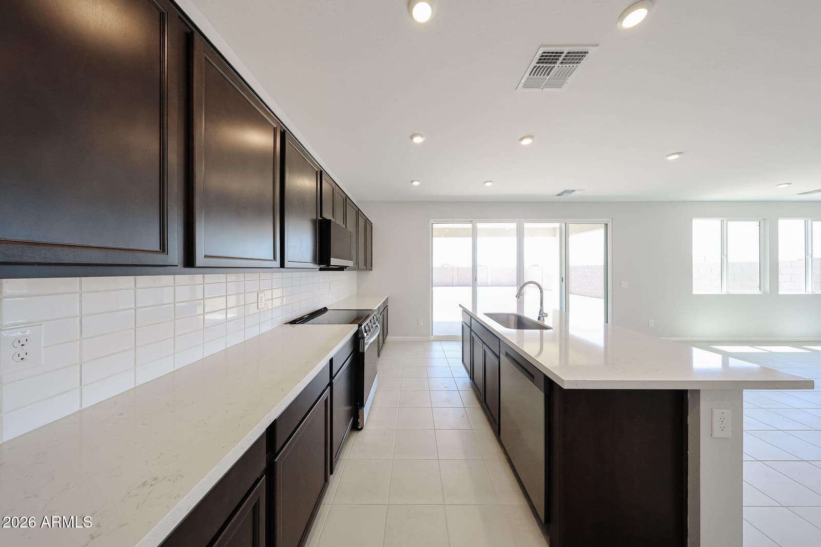 18266 W Sand Hills Drive, Surprise, AZ 85387 — photo 14 of 67