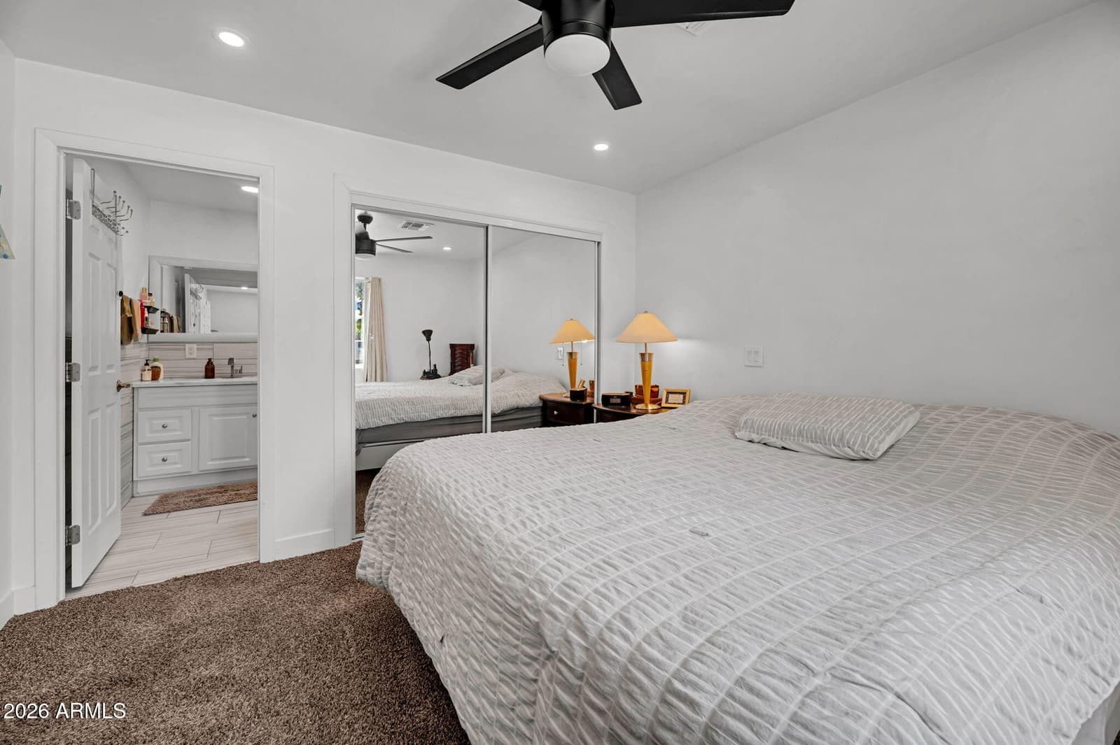 4247 N 4th Avenue NW, Phoenix, AZ 85013 — photo 13 of 34