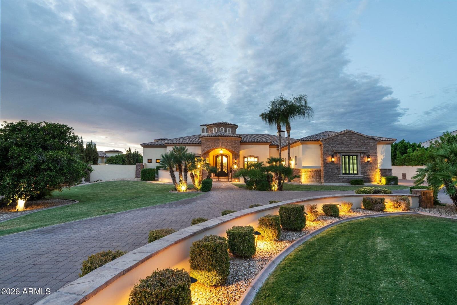 3750 E Juniper Circle, Mesa, AZ 85205 — photo 1 of 55