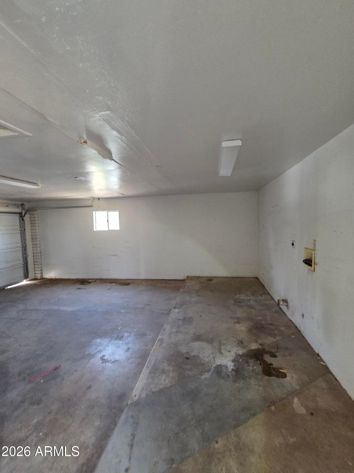 1708 W Michelle Drive, Phoenix, AZ 85023 — photo 10 of 13