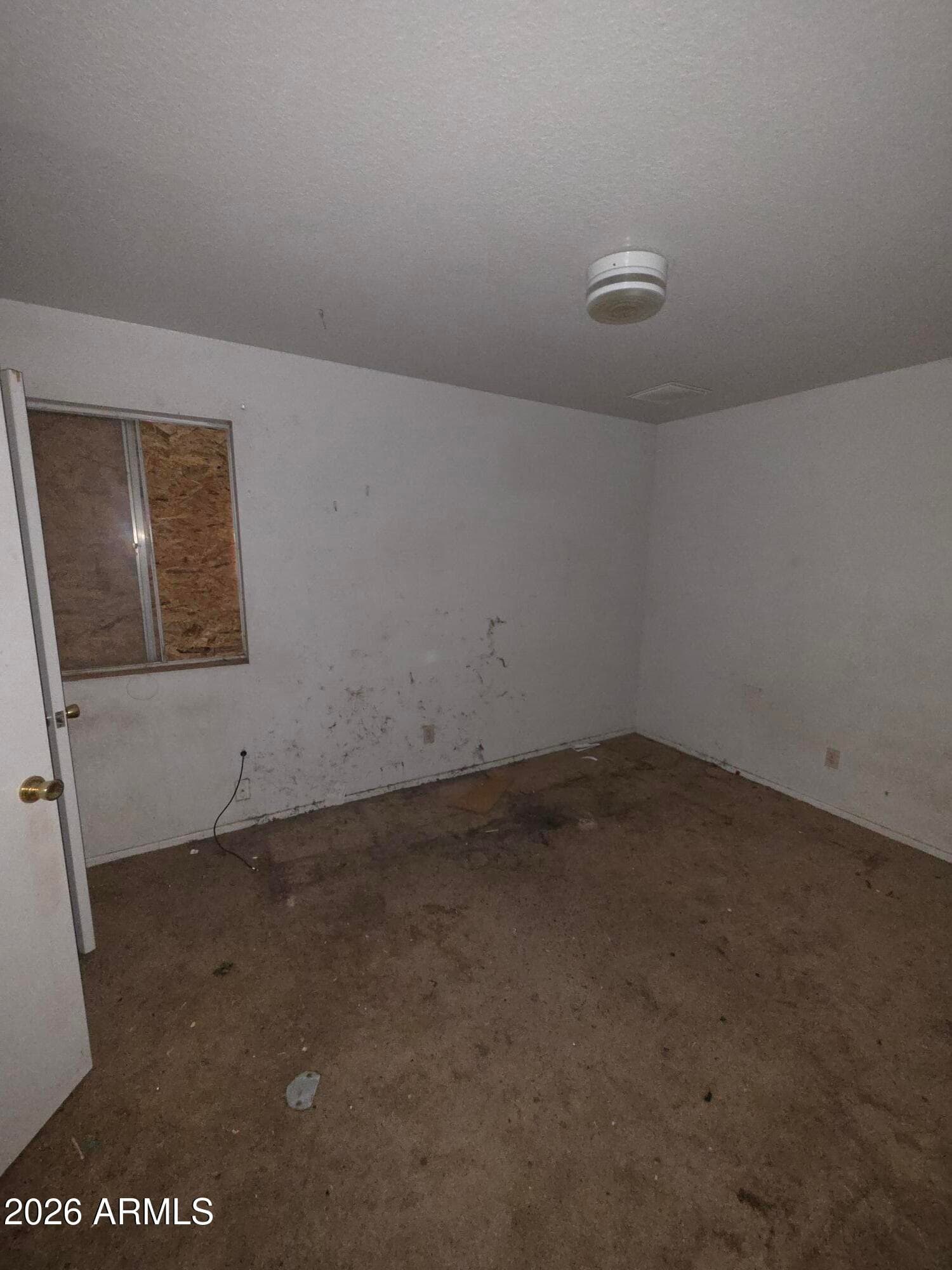 2211 W Hartford Avenue, Phoenix, AZ 85023 — photo 9 of 12