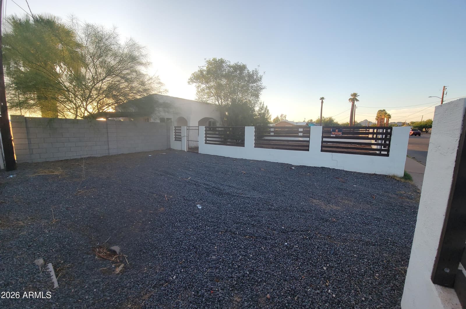 2102 N 26th Place, Phoenix, AZ 85008 — photo 10 of 49
