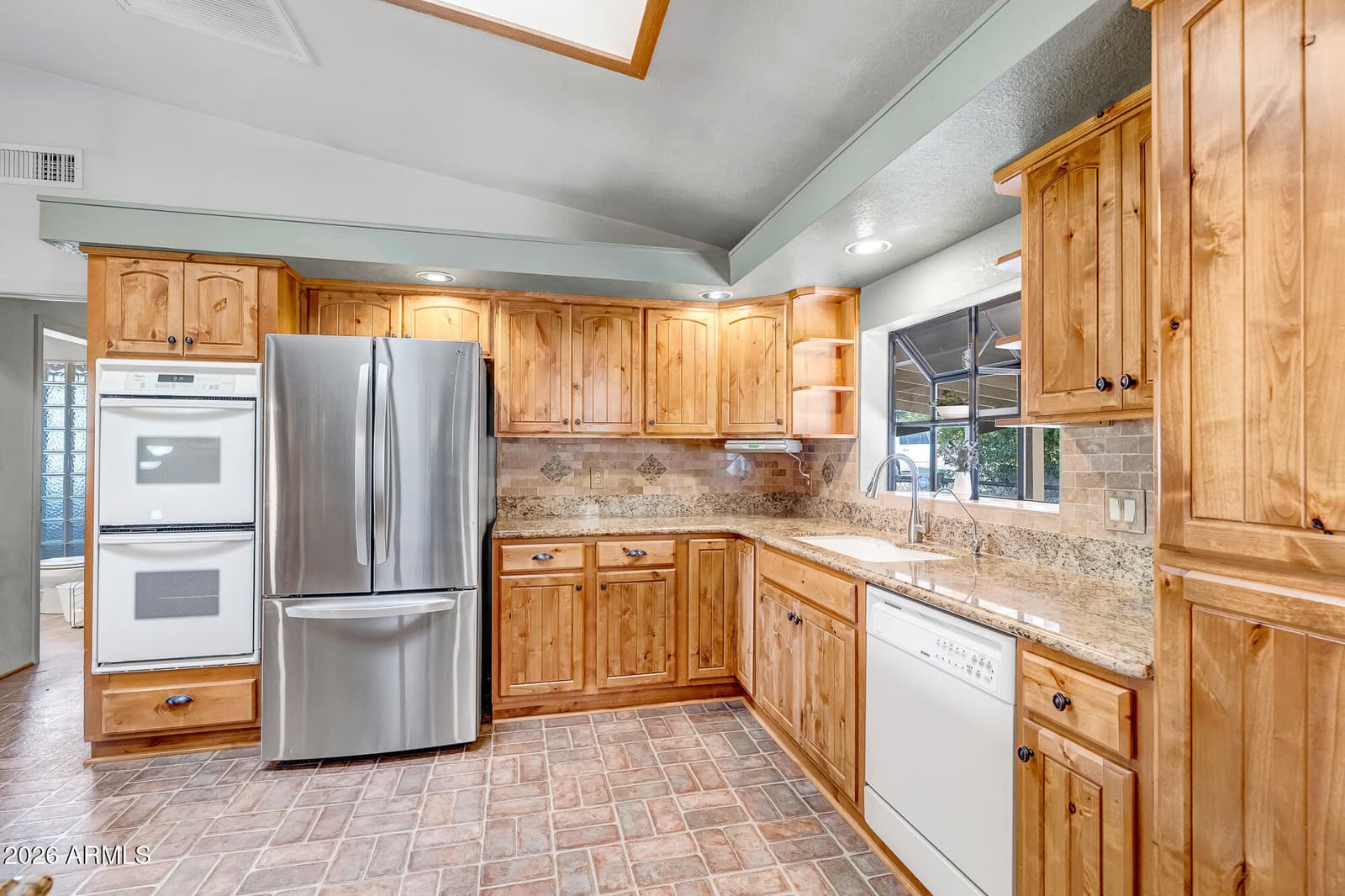 565 S 7th Street, Camp Verde, AZ 86322 — photo 15 of 38
