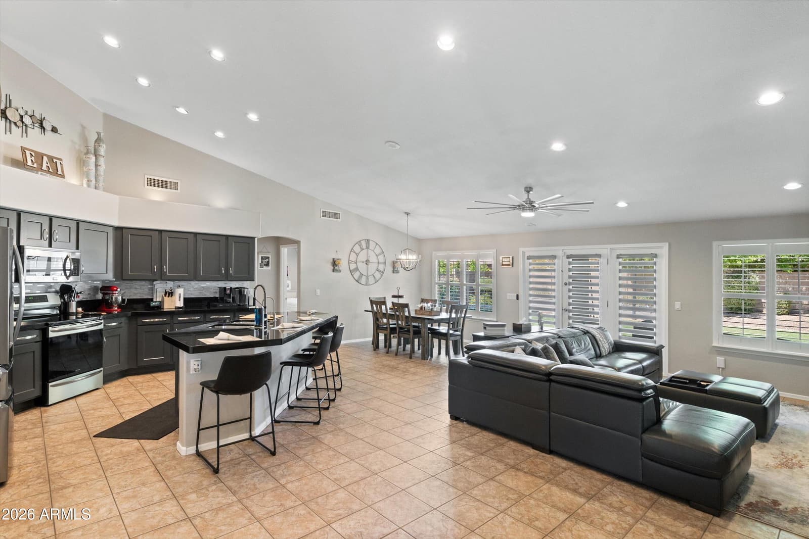 8534 W 8534 W Melinda Lane, Peoria, AZ 85382 — photo 9 of 71