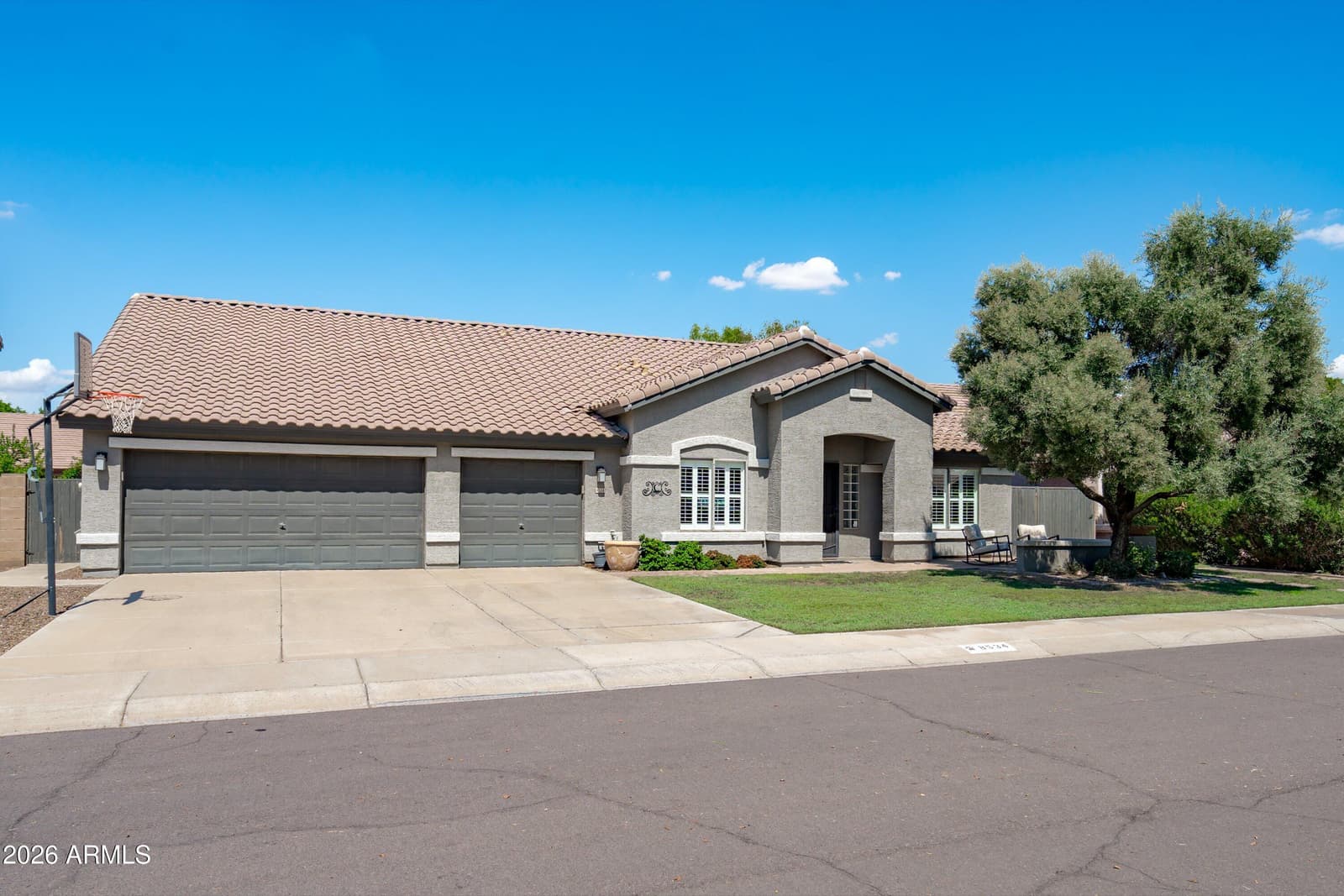 8534 W 8534 W Melinda Lane, Peoria, AZ 85382 — photo 1 of 71