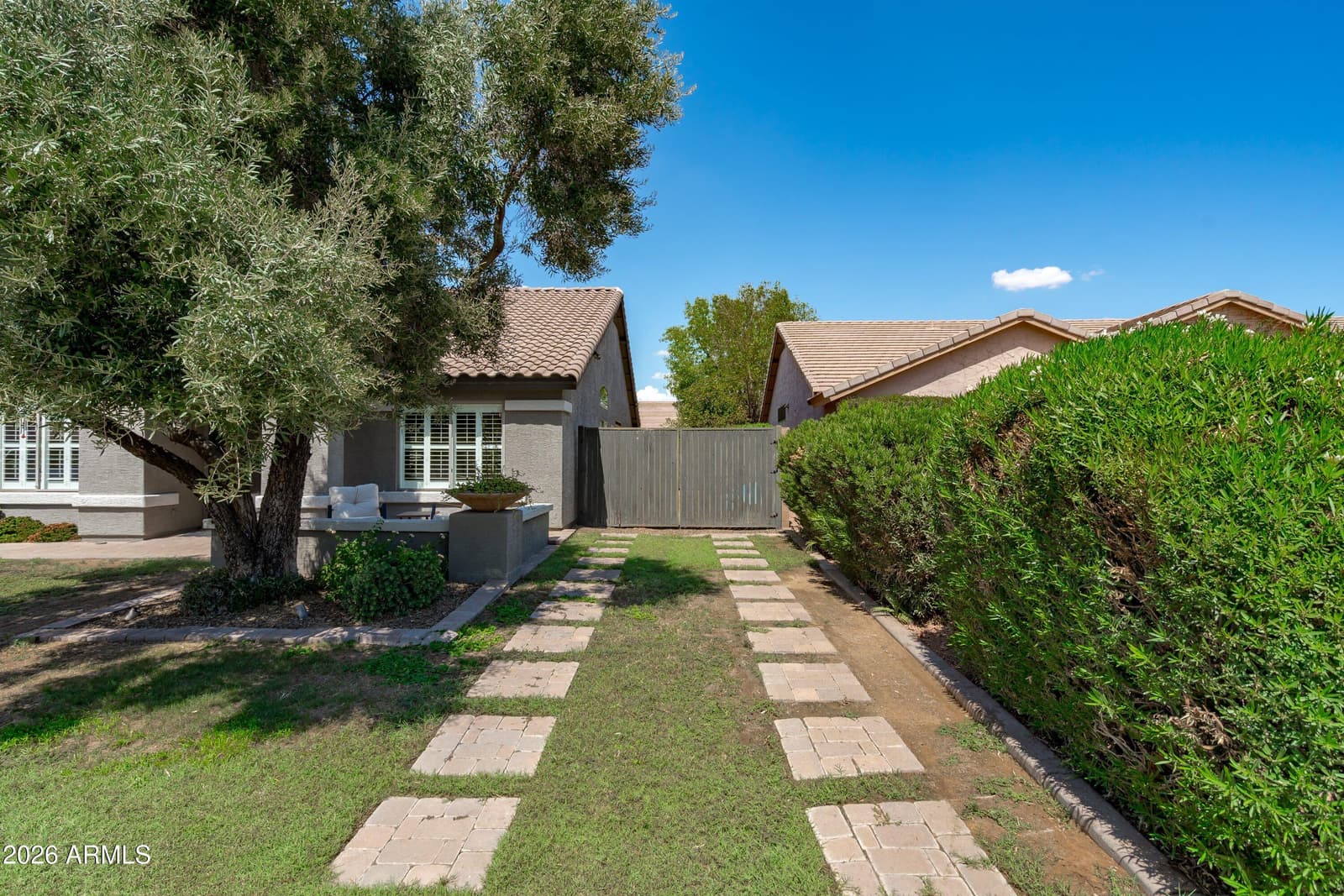 8534 W 8534 W Melinda Lane, Peoria, AZ 85382 — photo 4 of 71