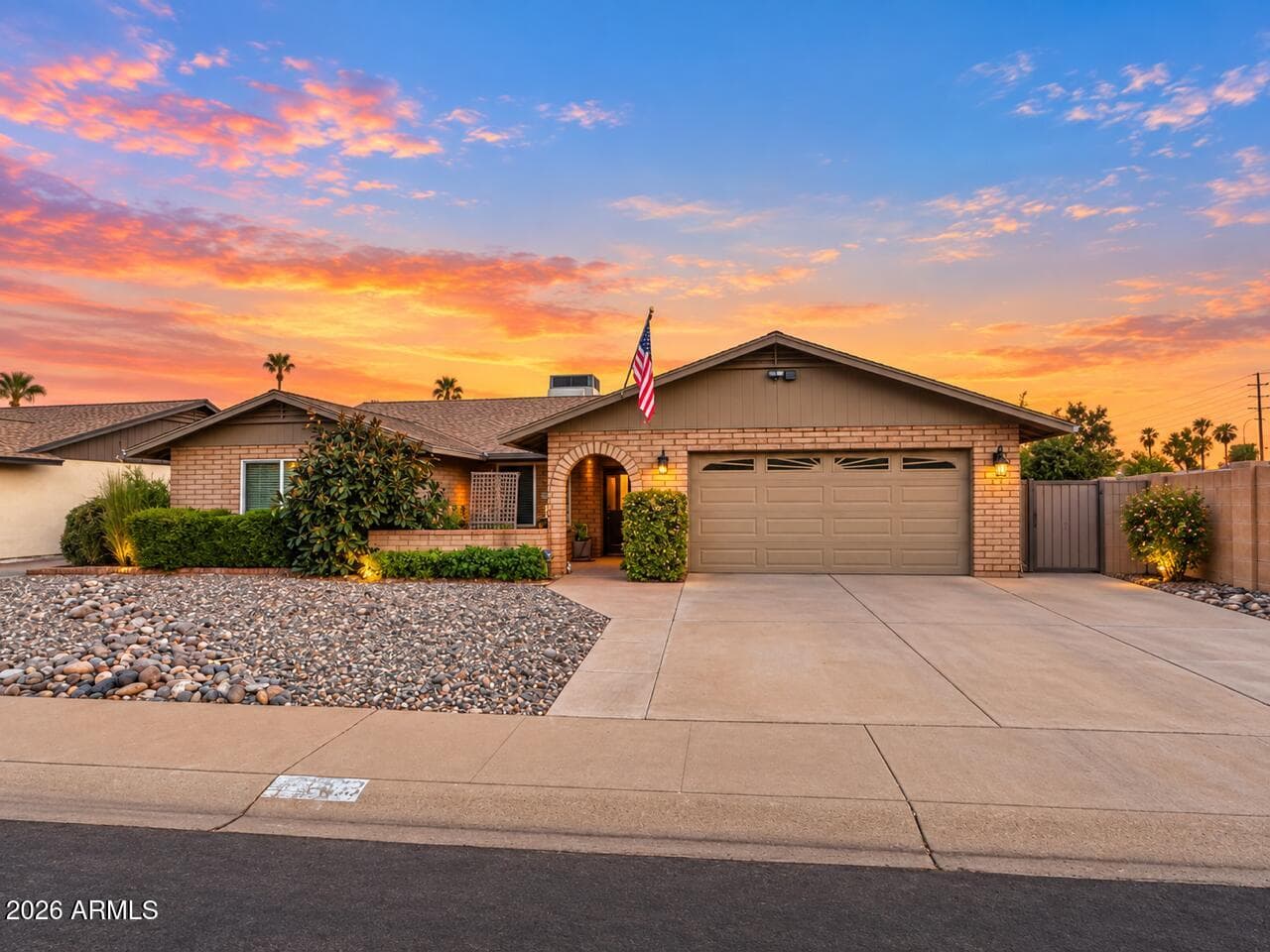9403 N 50th Drive, Glendale, AZ 85302 — photo 1 of 2