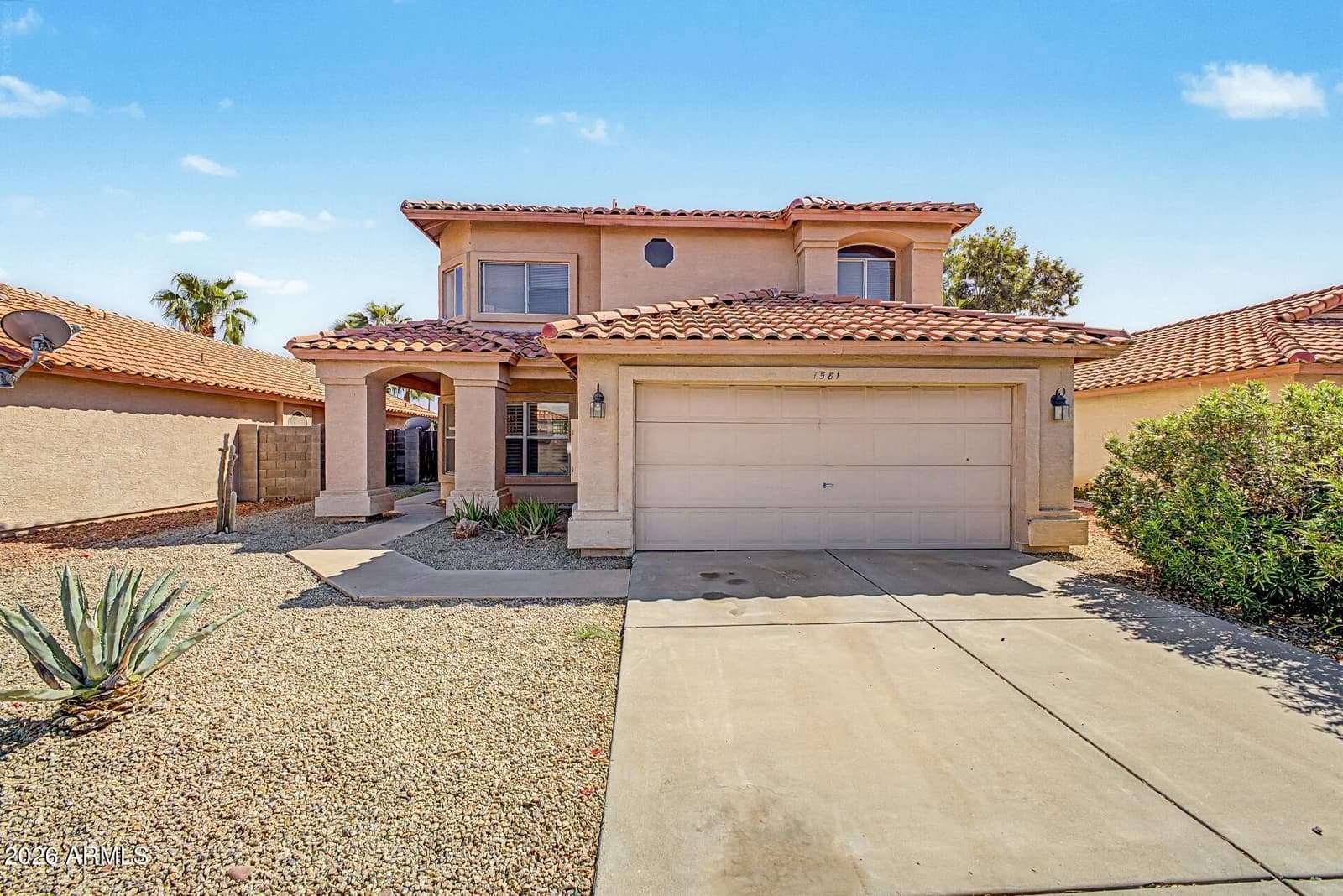 7581 W Kerry Lane, Glendale, AZ 85308 — photo 3 of 44