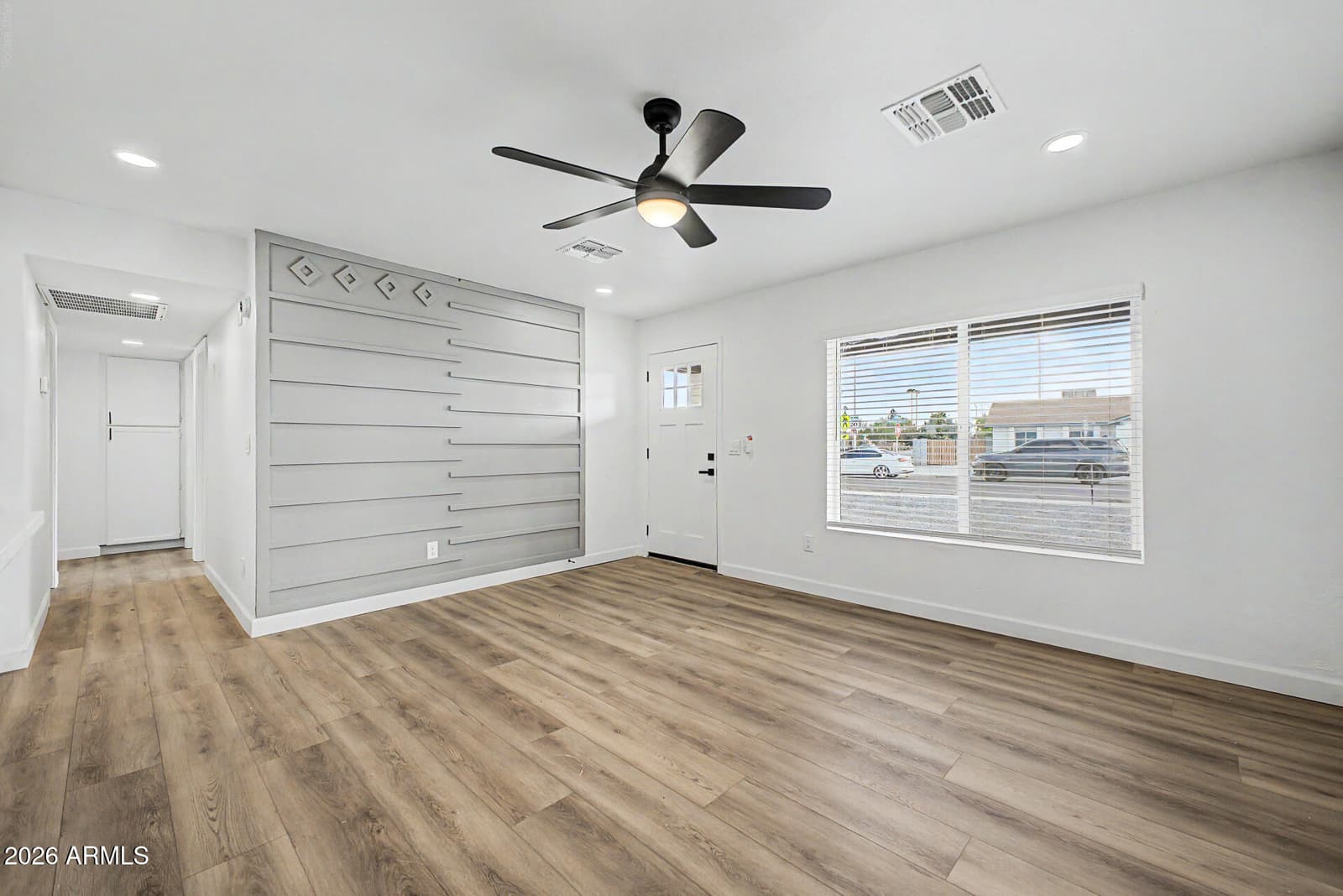 1004 W Manhatton Drive, Tempe, AZ 85282 — photo 6 of 26