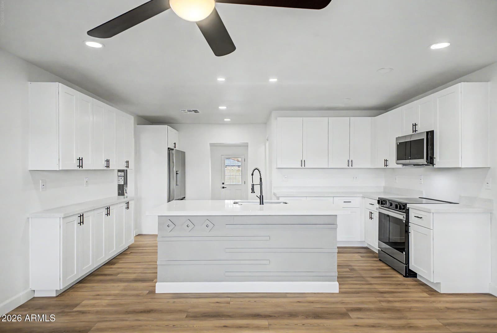 1004 W Manhatton Drive, Tempe, AZ 85282 — photo 1 of 26