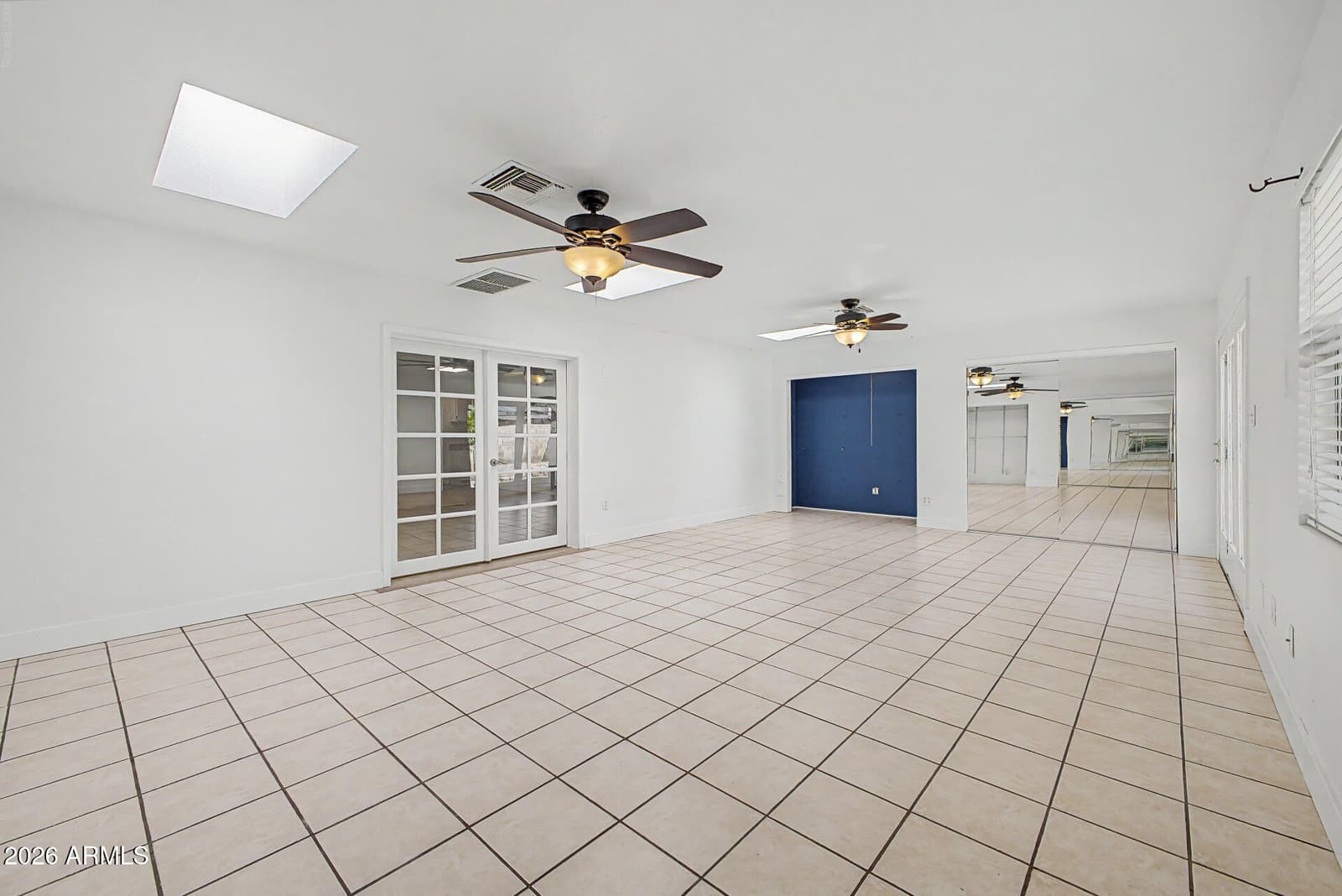 2816 W Villa Maria Drive, Phoenix, AZ 85053 — photo 34 of 62