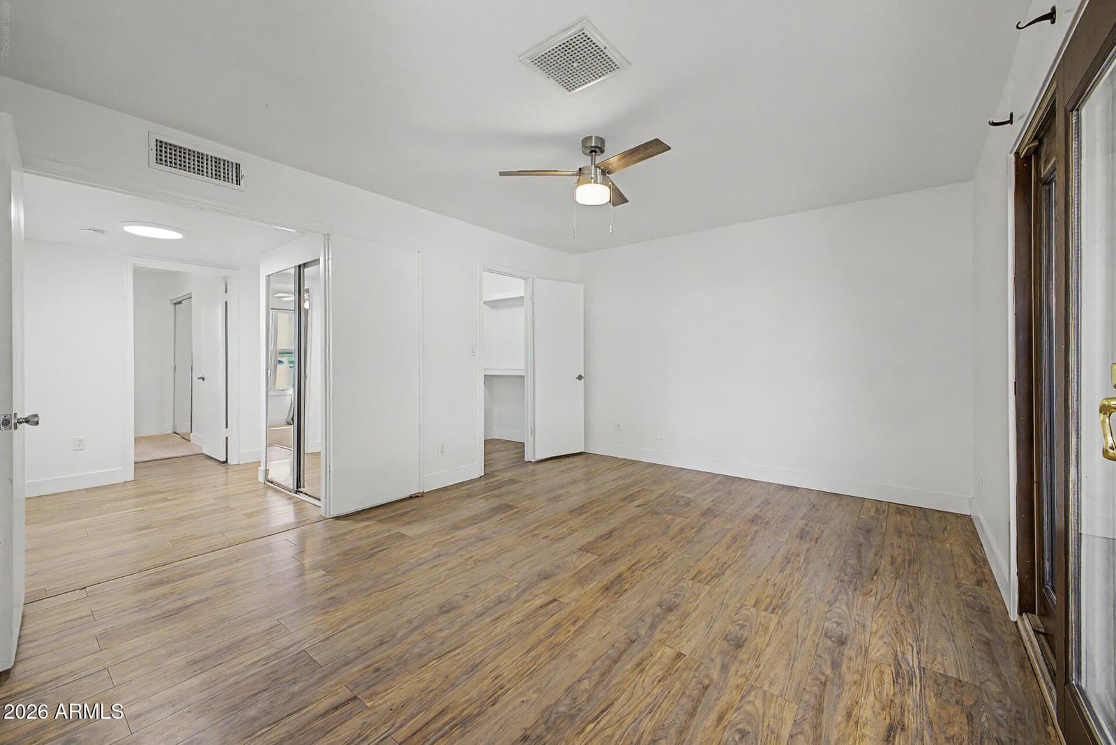 2816 W Villa Maria Drive, Phoenix, AZ 85053 — photo 40 of 62
