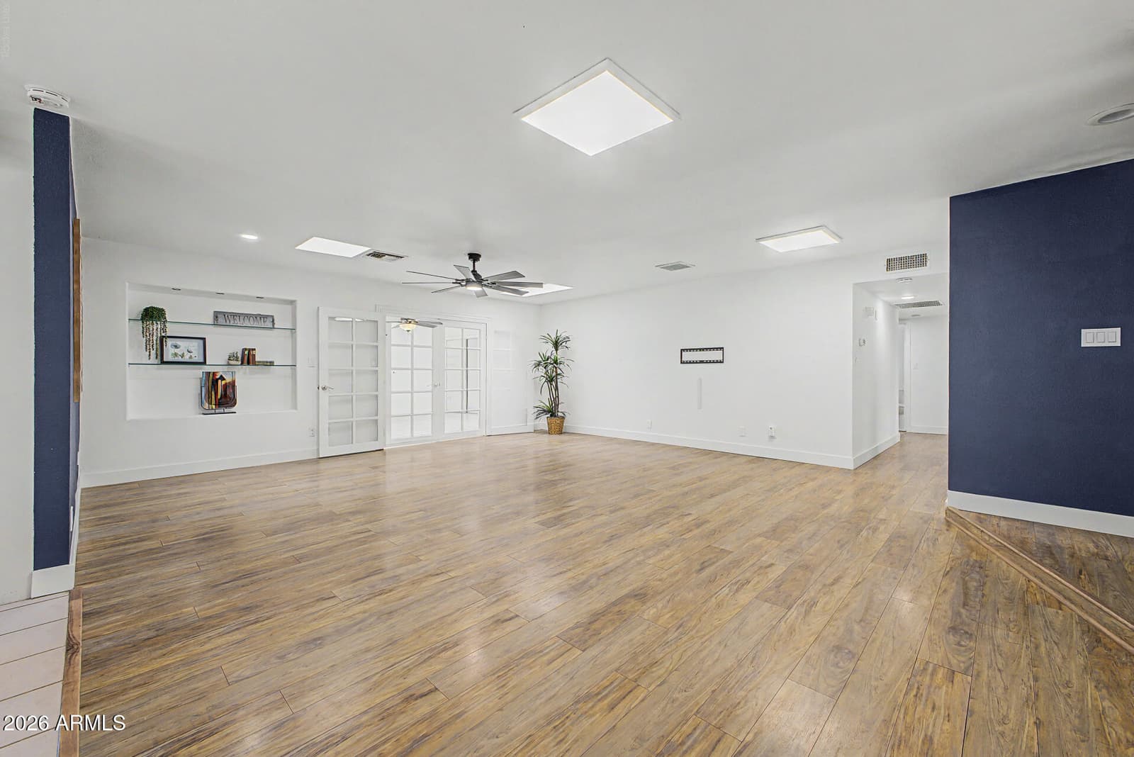 2816 W Villa Maria Drive, Phoenix, AZ 85053 — photo 24 of 62