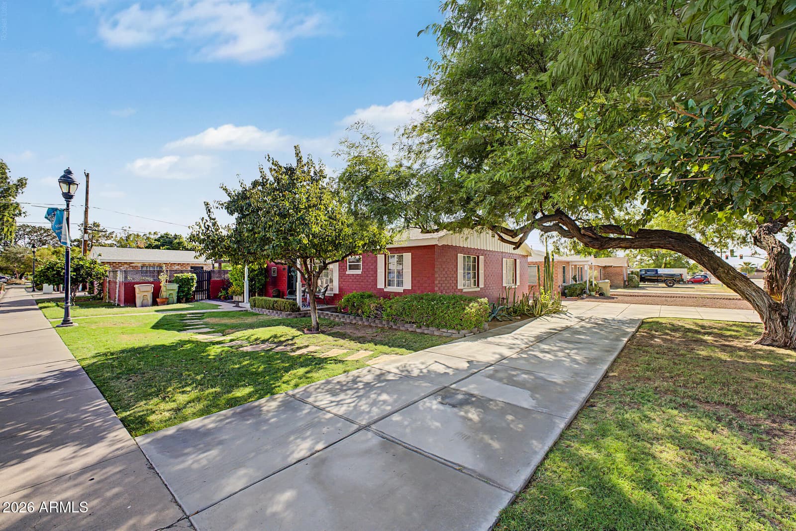 7420 N 58th Drive, Glendale, AZ 85301 — photo 3 of 22