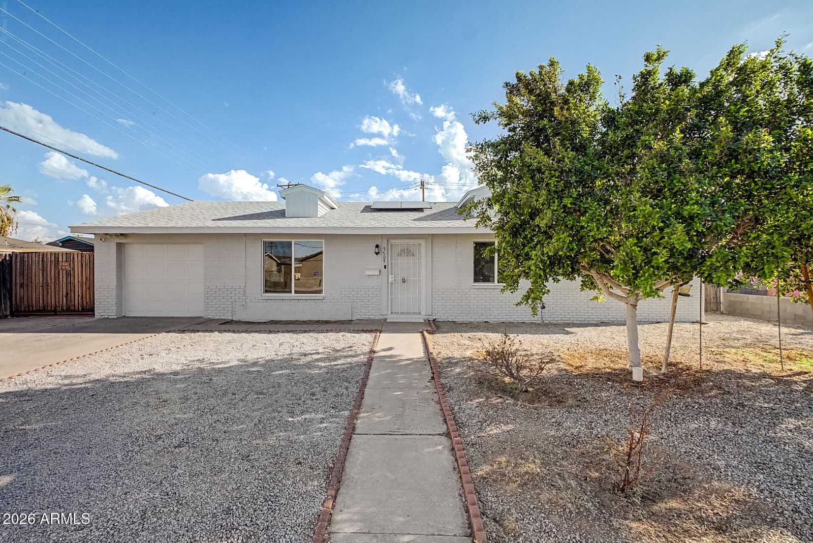 5509 W Avalon Drive, Phoenix, AZ 85031 — photo 1 of 40