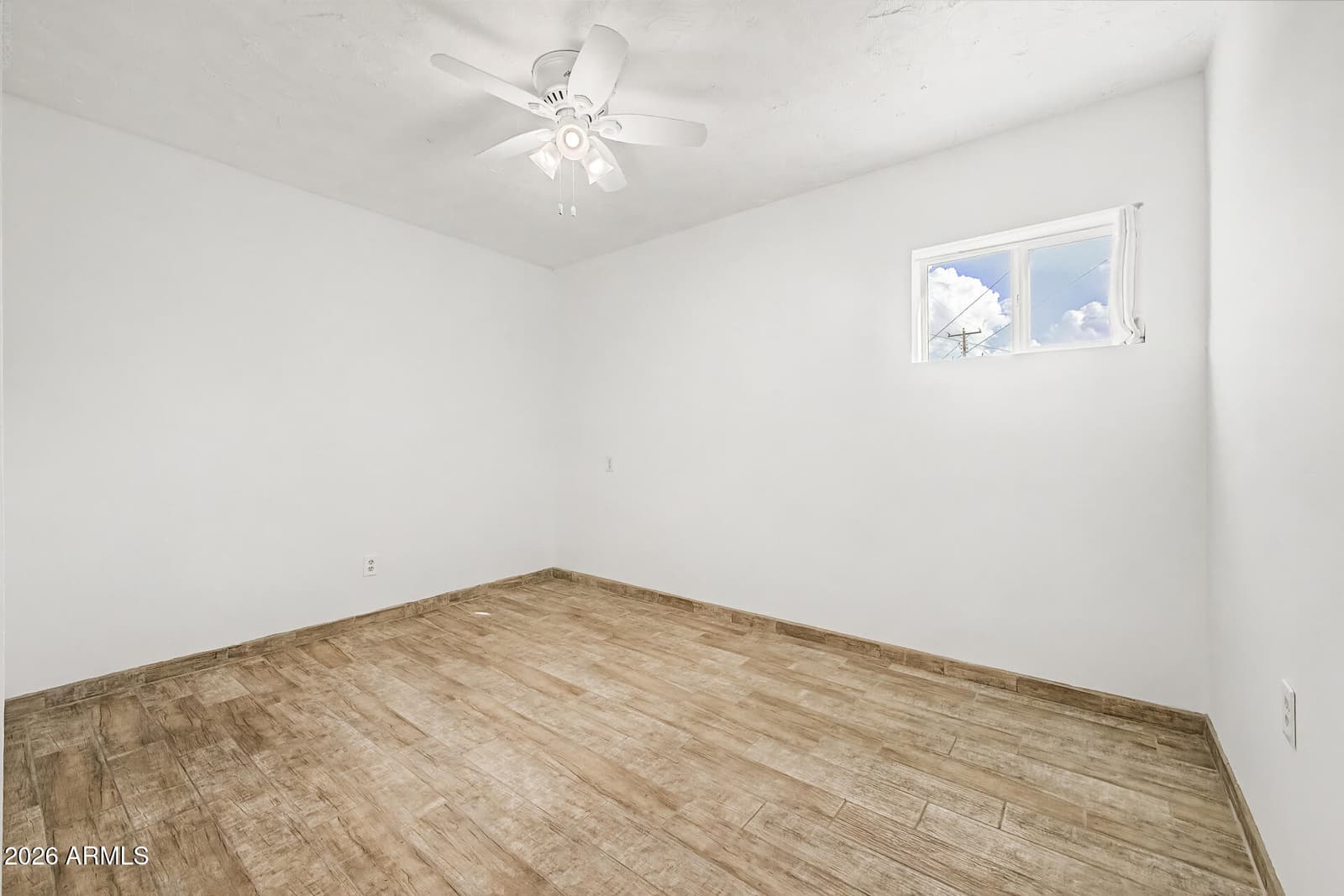 5509 W Avalon Drive, Phoenix, AZ 85031 — photo 27 of 40