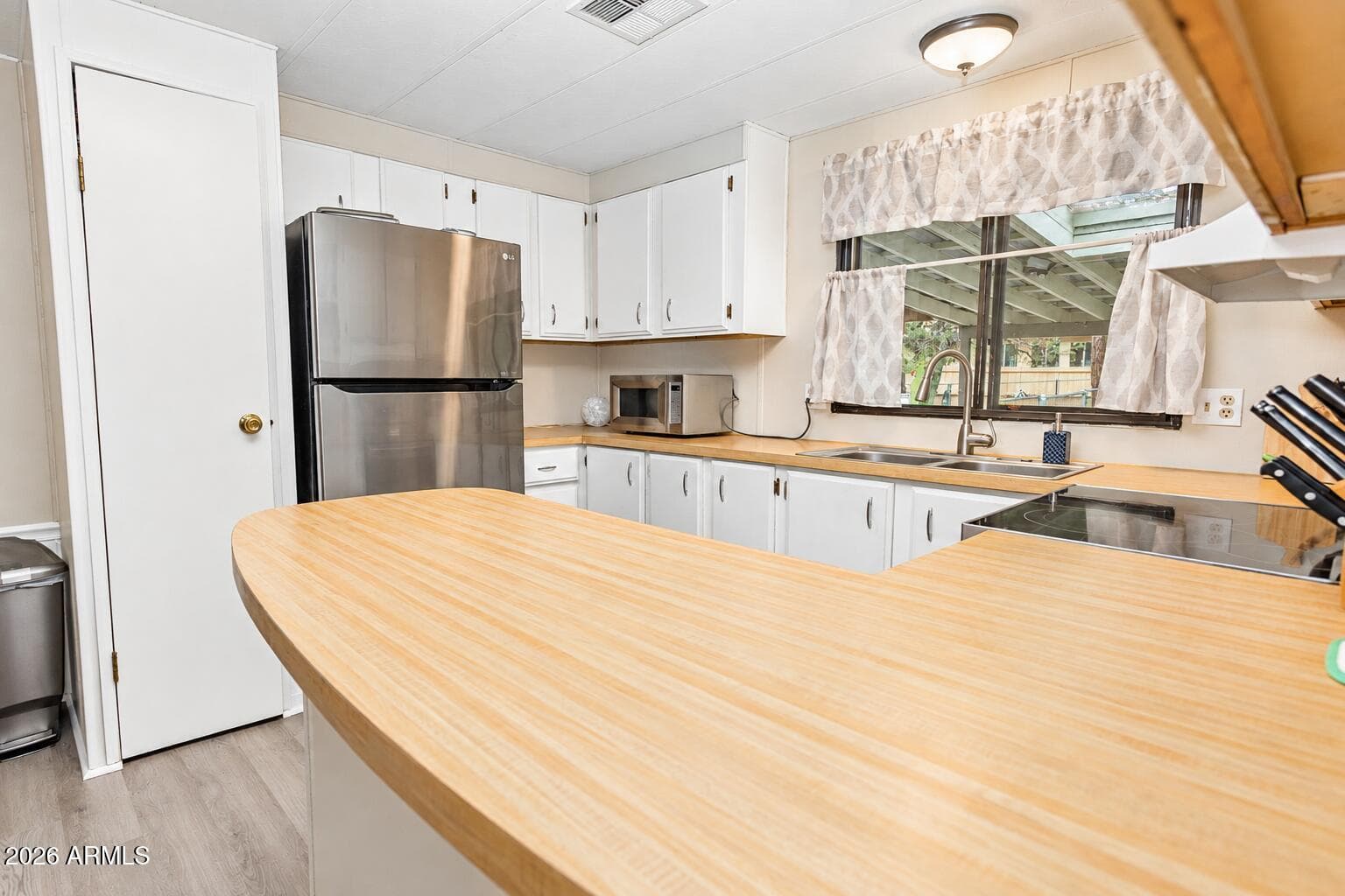 684 W Cooley Lane, Lakeside, AZ 85929 — photo 8 of 30
