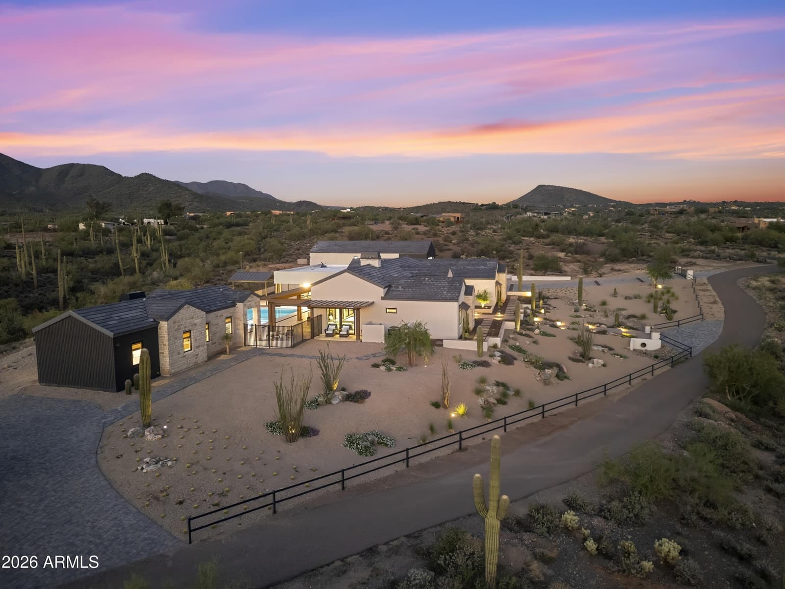 7632 E Grapevine Road, Cave Creek, AZ 85331 — photo 5 of 108
