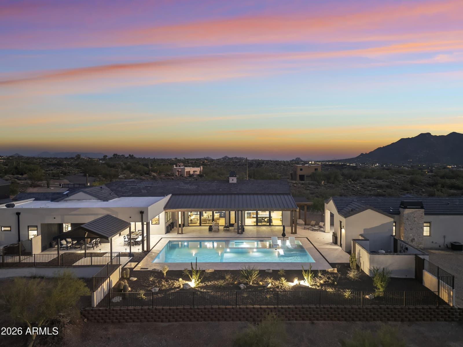 7632 E Grapevine Road, Cave Creek, AZ 85331 — photo 2 of 108