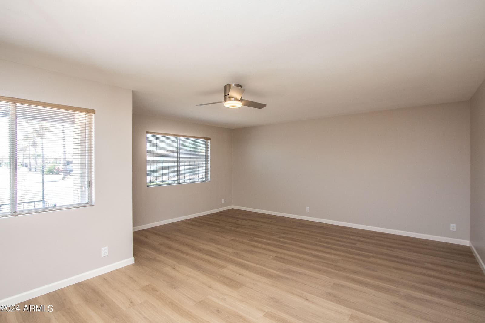 4502 E Carol Avenue 1, Mesa, AZ 85206 — photo 3 of 31