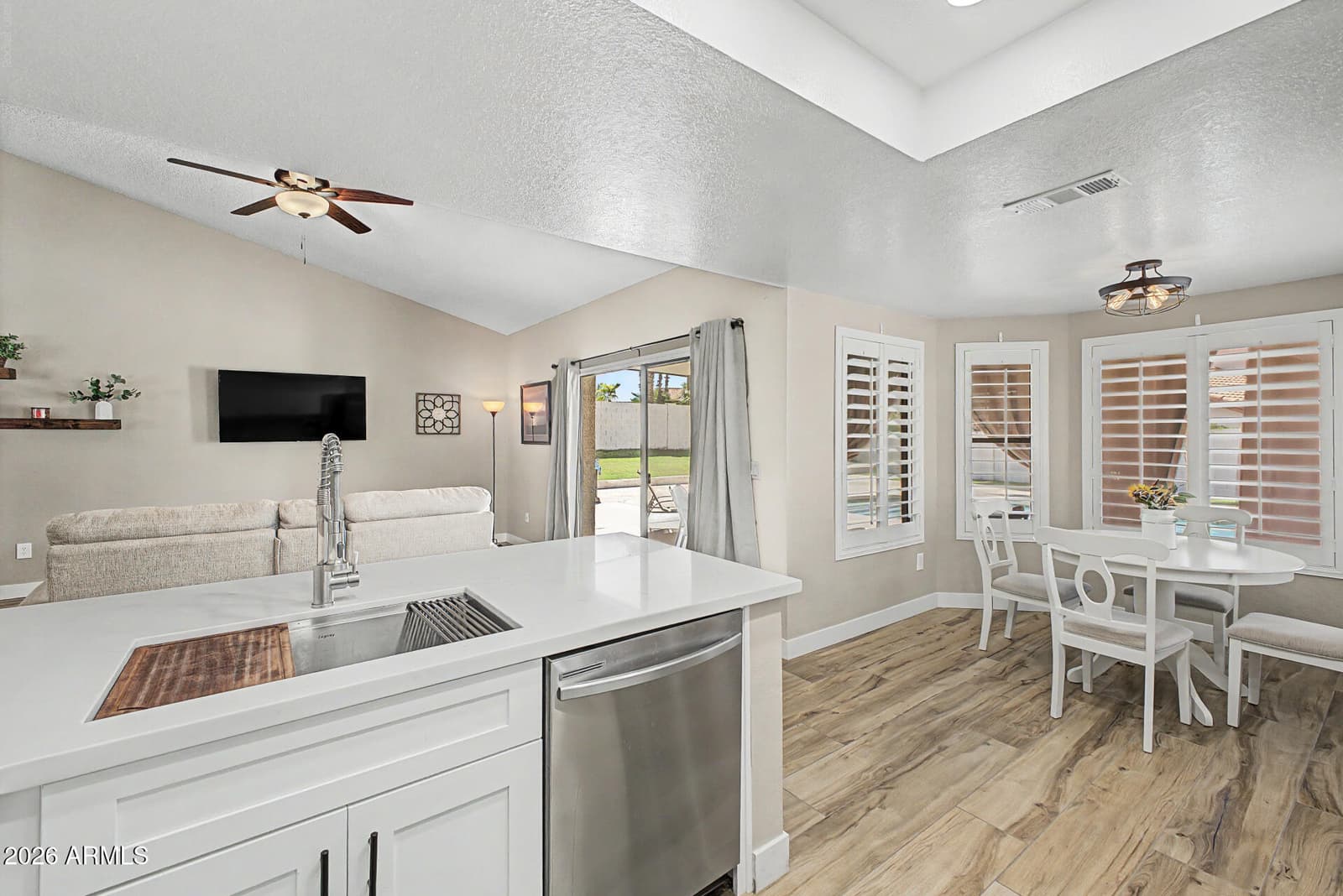 801 E Braeburn Drive, Phoenix, AZ 85022 — photo 11 of 43