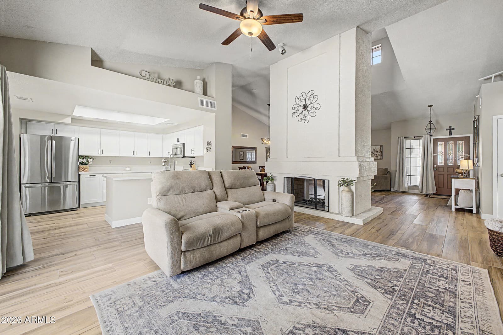 801 E Braeburn Drive, Phoenix, AZ 85022 — photo 17 of 43
