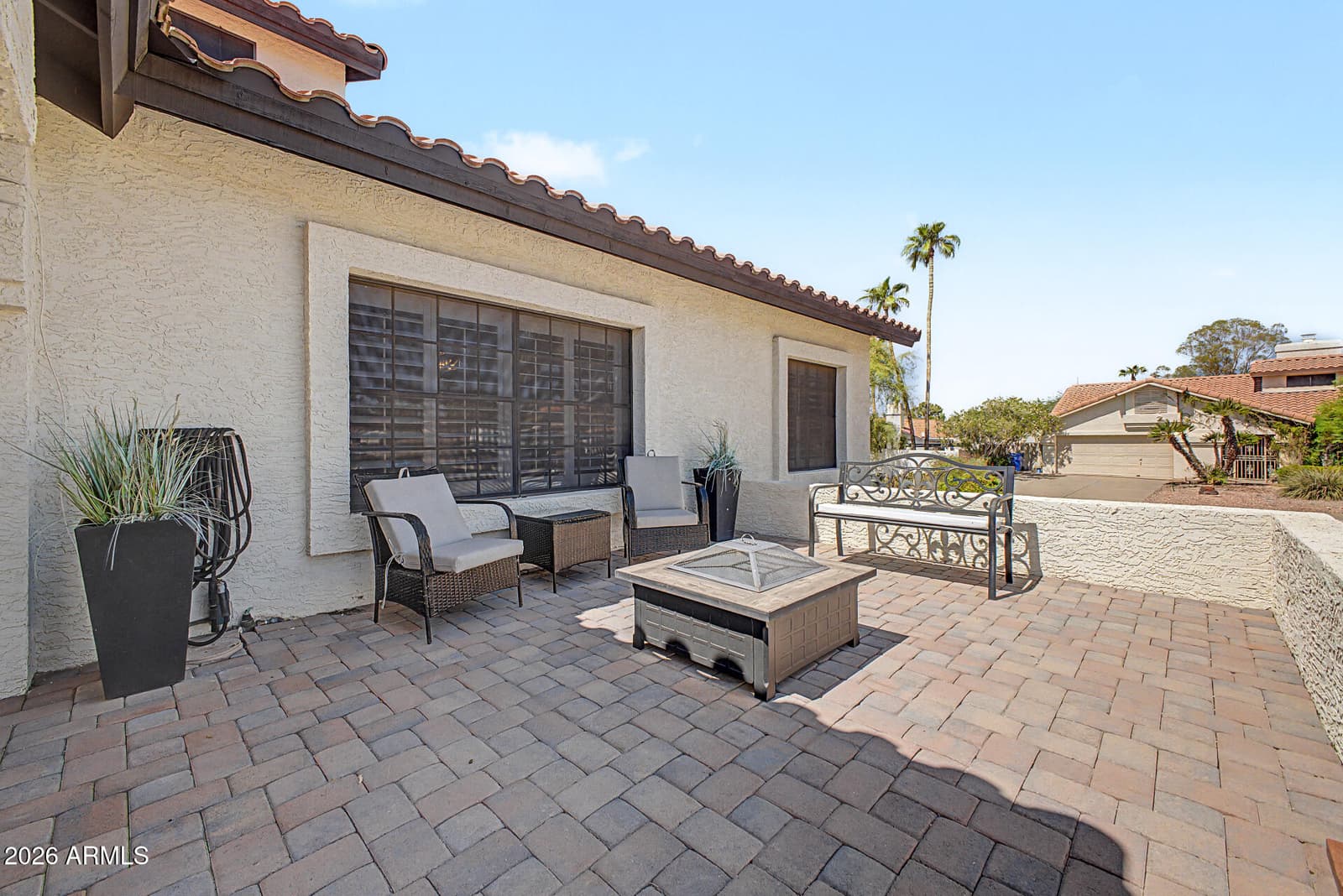 801 E Braeburn Drive, Phoenix, AZ 85022 — photo 6 of 43