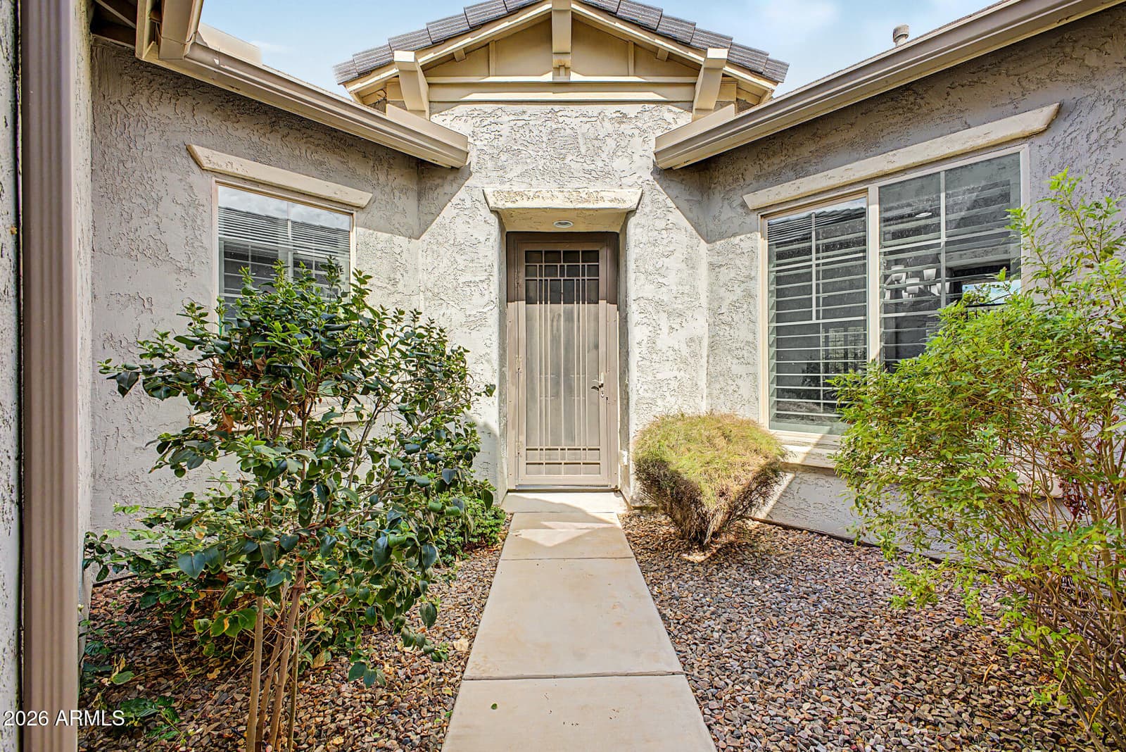 3332 E Azalea Drive, Gilbert, AZ 85298 — photo 3 of 36