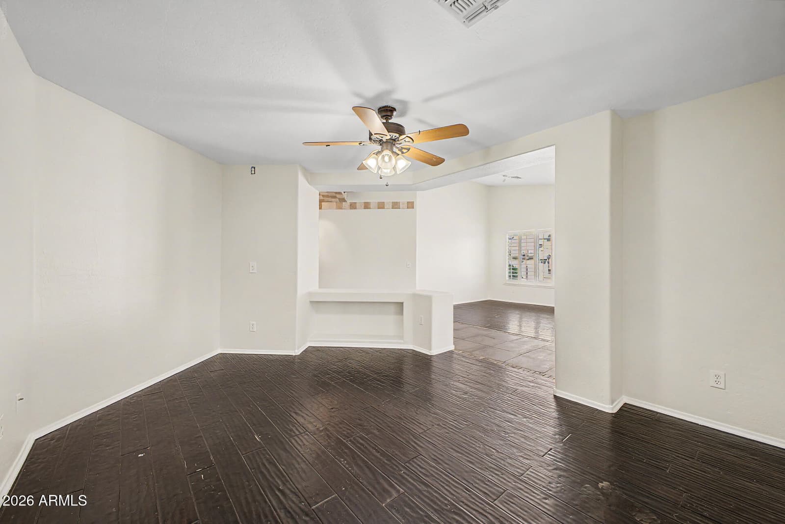2050 S Portland Avenue, Gilbert, AZ 85295 — photo 10 of 37