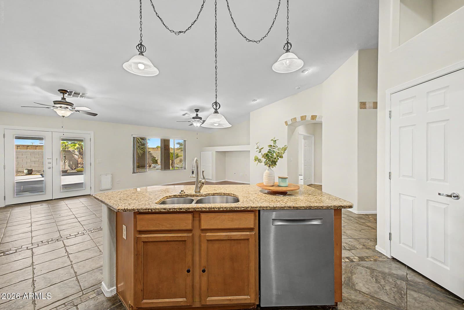 2050 S Portland Avenue, Gilbert, AZ 85295 — photo 17 of 37