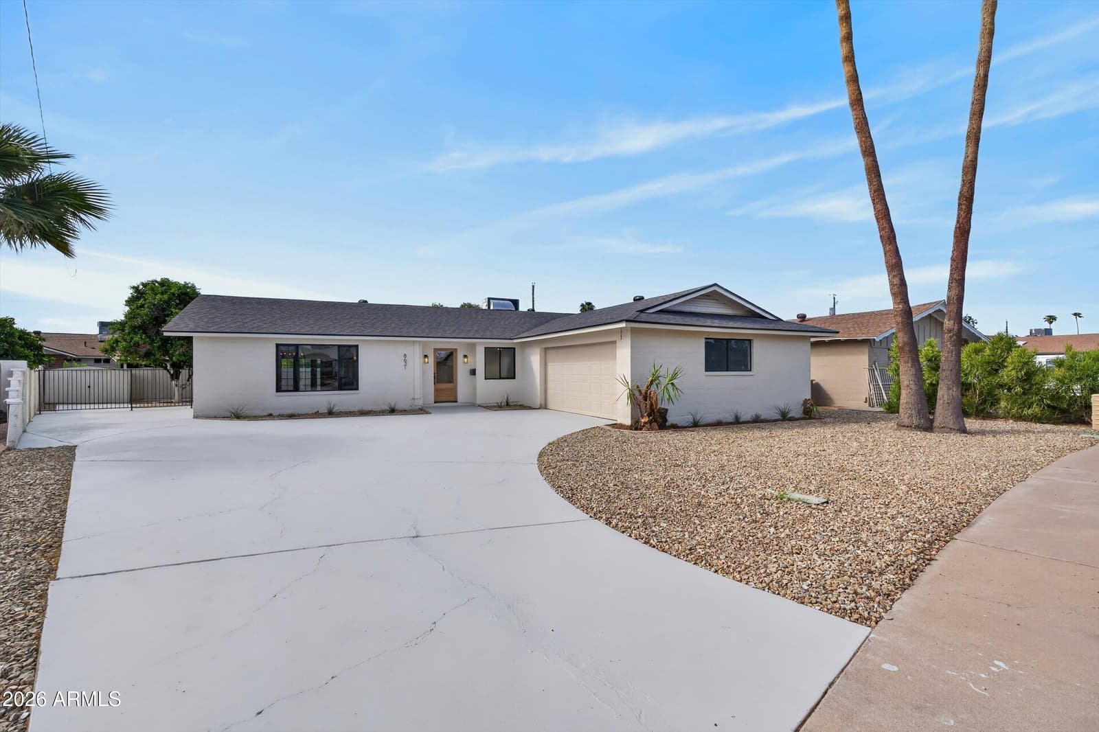 8631 E Sage Drive, Scottsdale, AZ 85250 — photo 8 of 42