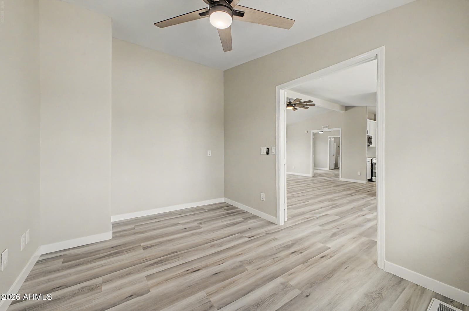 645 S Cornwall Drive, Apache Junction, AZ 85120 — photo 5 of 26