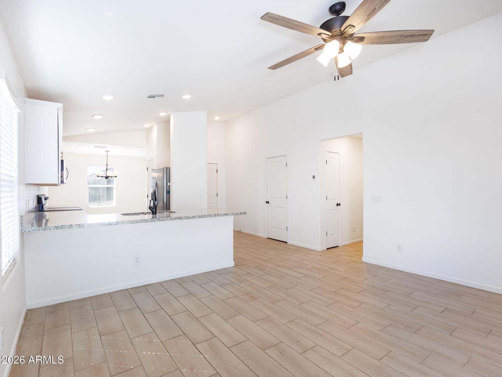 786 W Kingman Drive, Casa Grande, AZ 85122 — photo 13 of 33