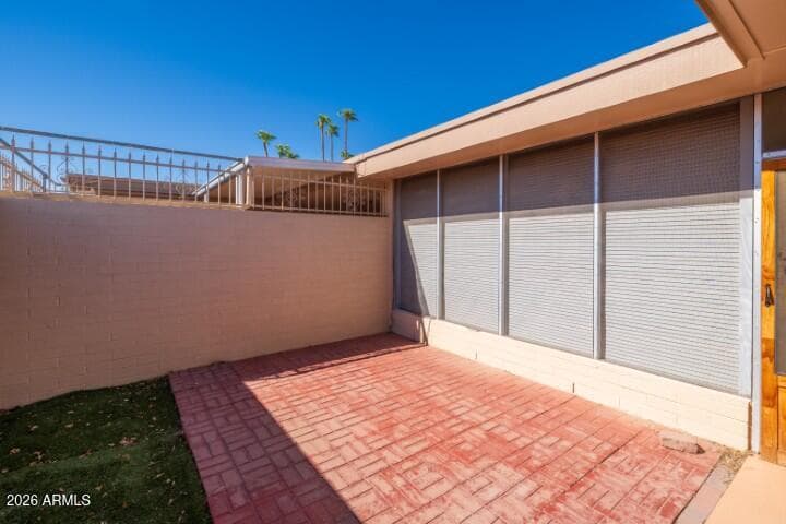 13817 N 111th Avenue, Sun City, AZ 85351 — photo 5 of 39