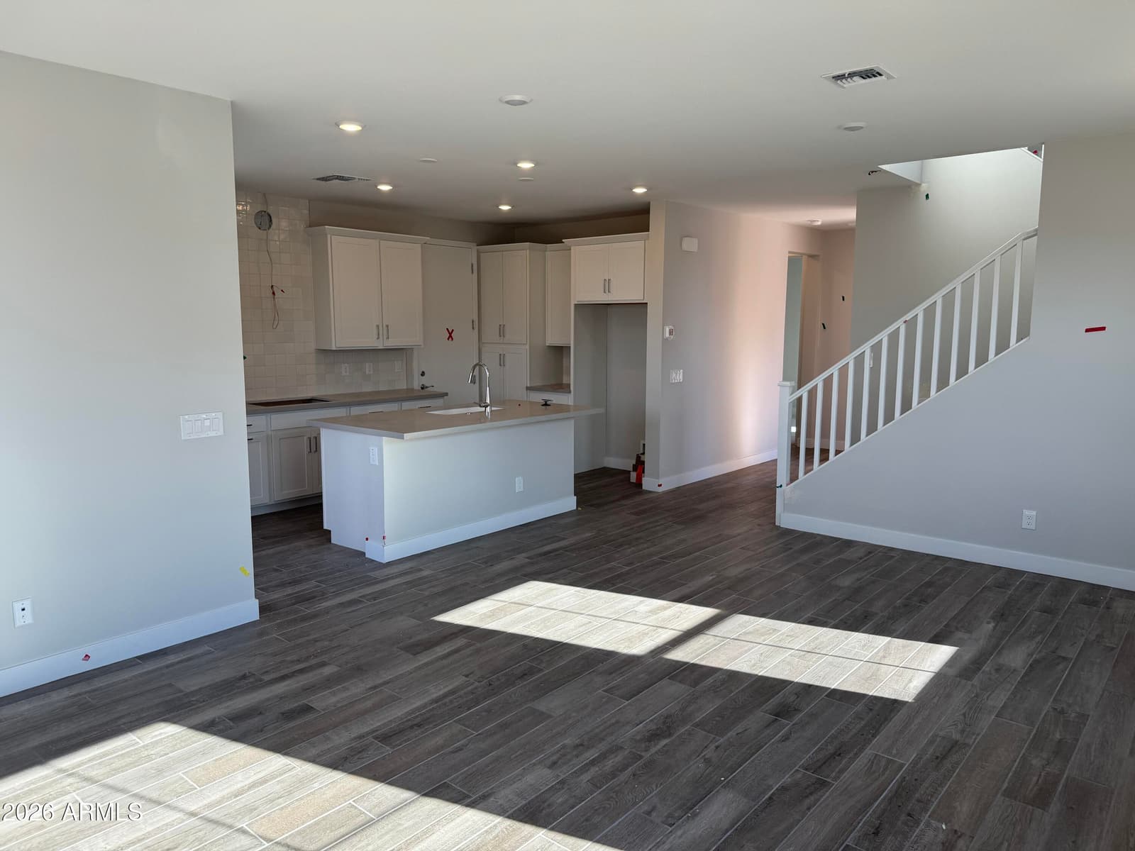 2255 S Swan Court, Gilbert, AZ 85295 — photo 6 of 9