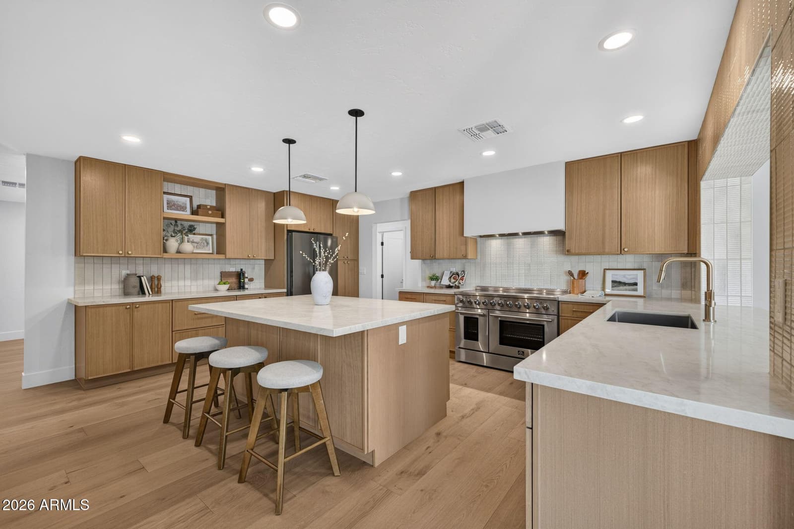 5302 E Evans Drive, Scottsdale, AZ 85254 — photo 13 of 58