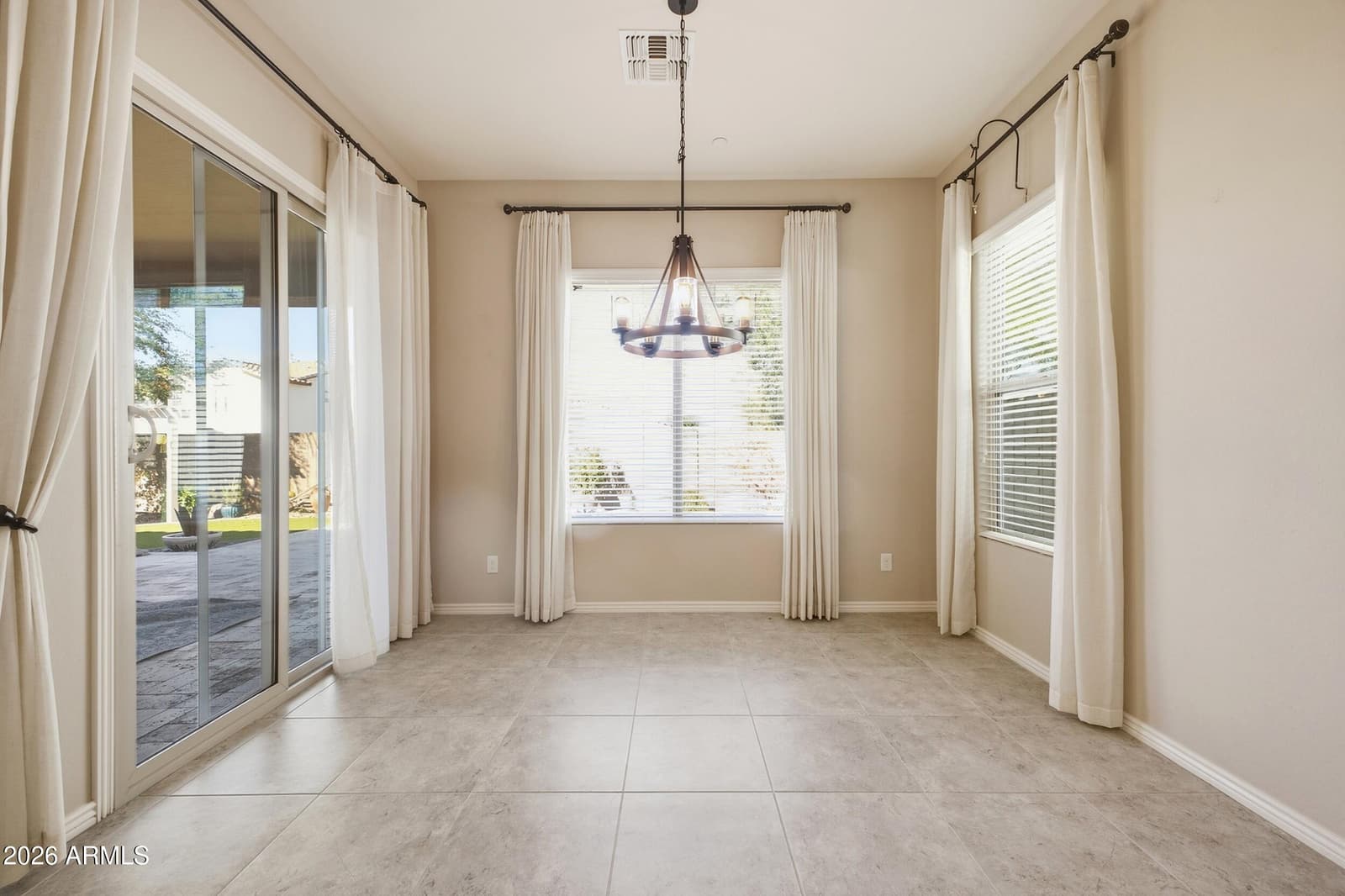 31342 N 137th Glen, Peoria, AZ 85383 — photo 8 of 37