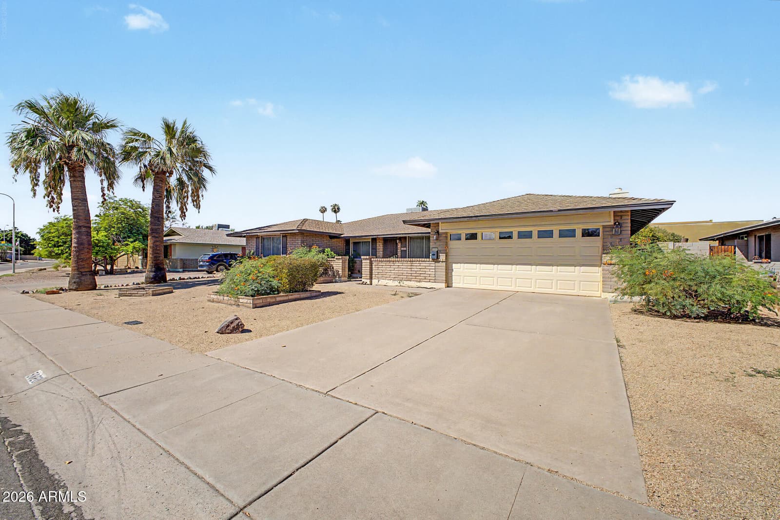 5820 S Bonarden Lane, Tempe, AZ 85283 — photo 3 of 42